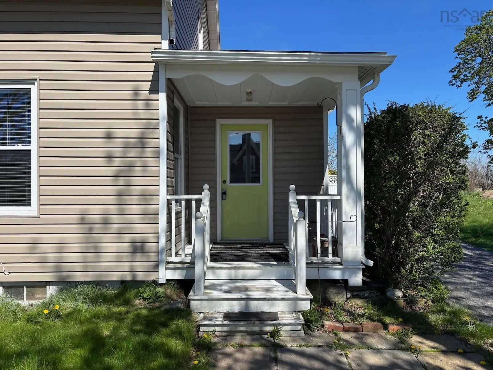 1-3190 Highway 1, Port Maitland, NS B5A 5T3, 5 Bedrooms Bedrooms, ,2 BathroomsBathrooms,Residential,For Sale,Highway 1,202511092