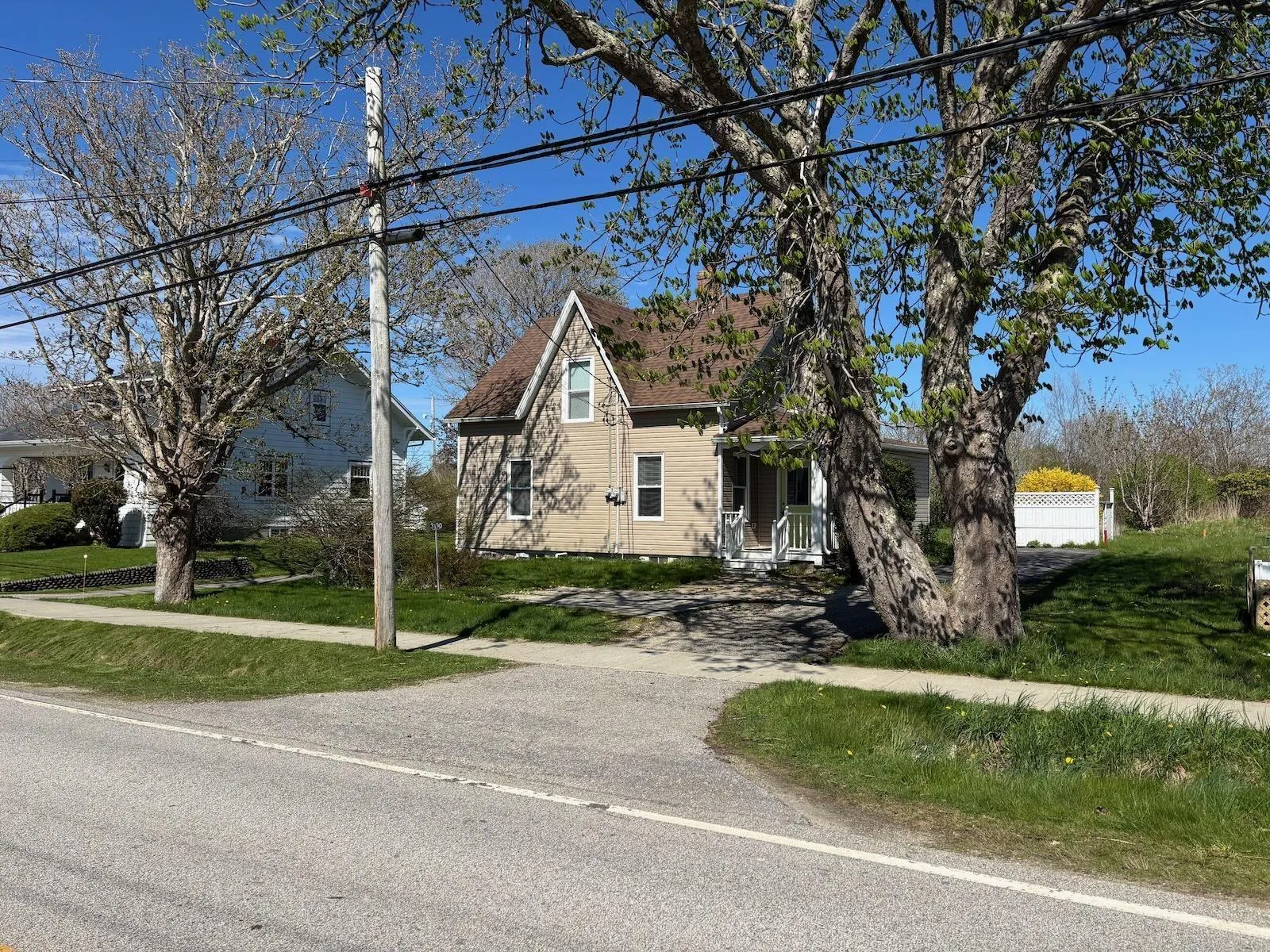 1-3190 Highway 1, Port Maitland, NS B5A 5T3, 5 Bedrooms Bedrooms, ,2 BathroomsBathrooms,Residential,For Sale,Highway 1,202511092