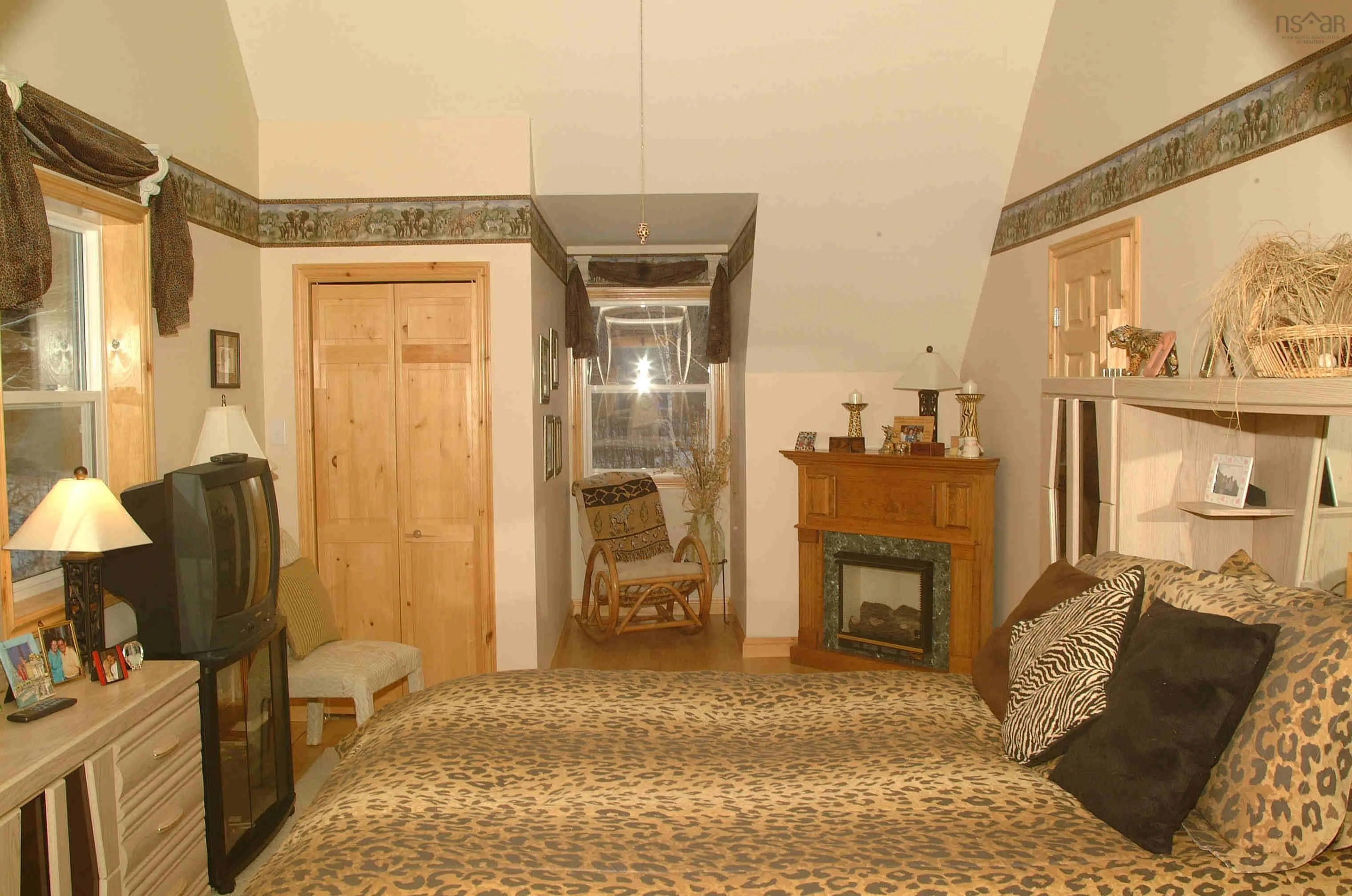 45227 Cabot Trail Highway, North Shore, NS B0C 1H0, 3 Bedrooms Bedrooms, ,4 BathroomsBathrooms,Residential,For Sale,Cabot Trail,202515023