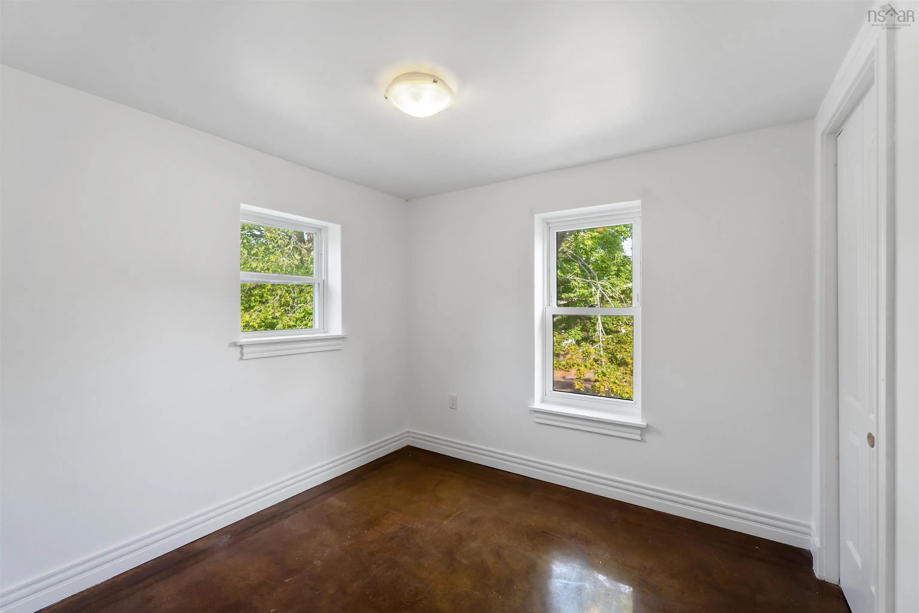 22 George Street, Middleton, NS B0S 1P0, 5 Bedrooms Bedrooms, ,Residential Income,For Sale,Street,202523144