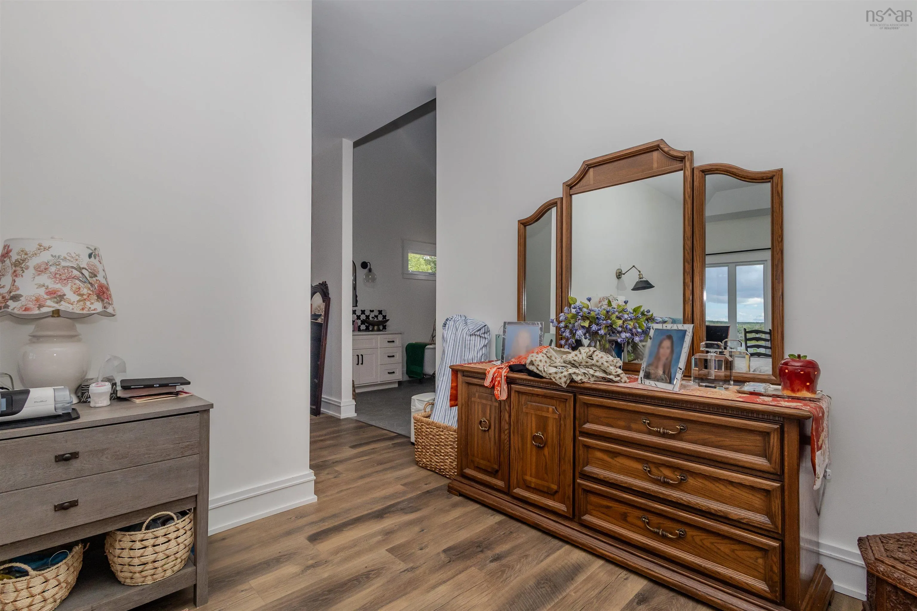 377 Shieling Drive, Marion Bridge, NS B1K 0B3, 3 Bedrooms Bedrooms, ,4 BathroomsBathrooms,Residential,For Sale,Shieling,202520492