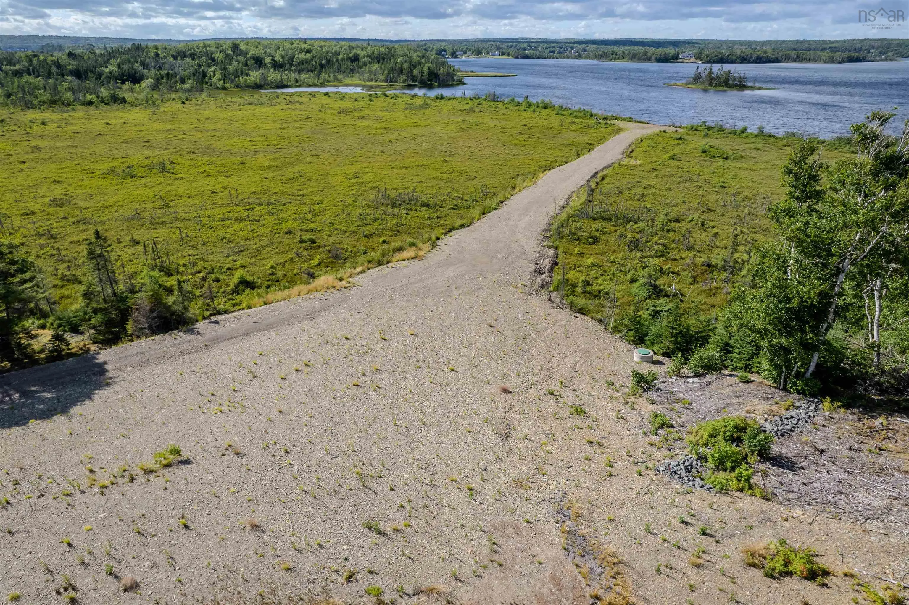 377 Shieling Drive, Marion Bridge, NS B1K 0B3, 3 Bedrooms Bedrooms, ,4 BathroomsBathrooms,Residential,For Sale,Shieling,202520492