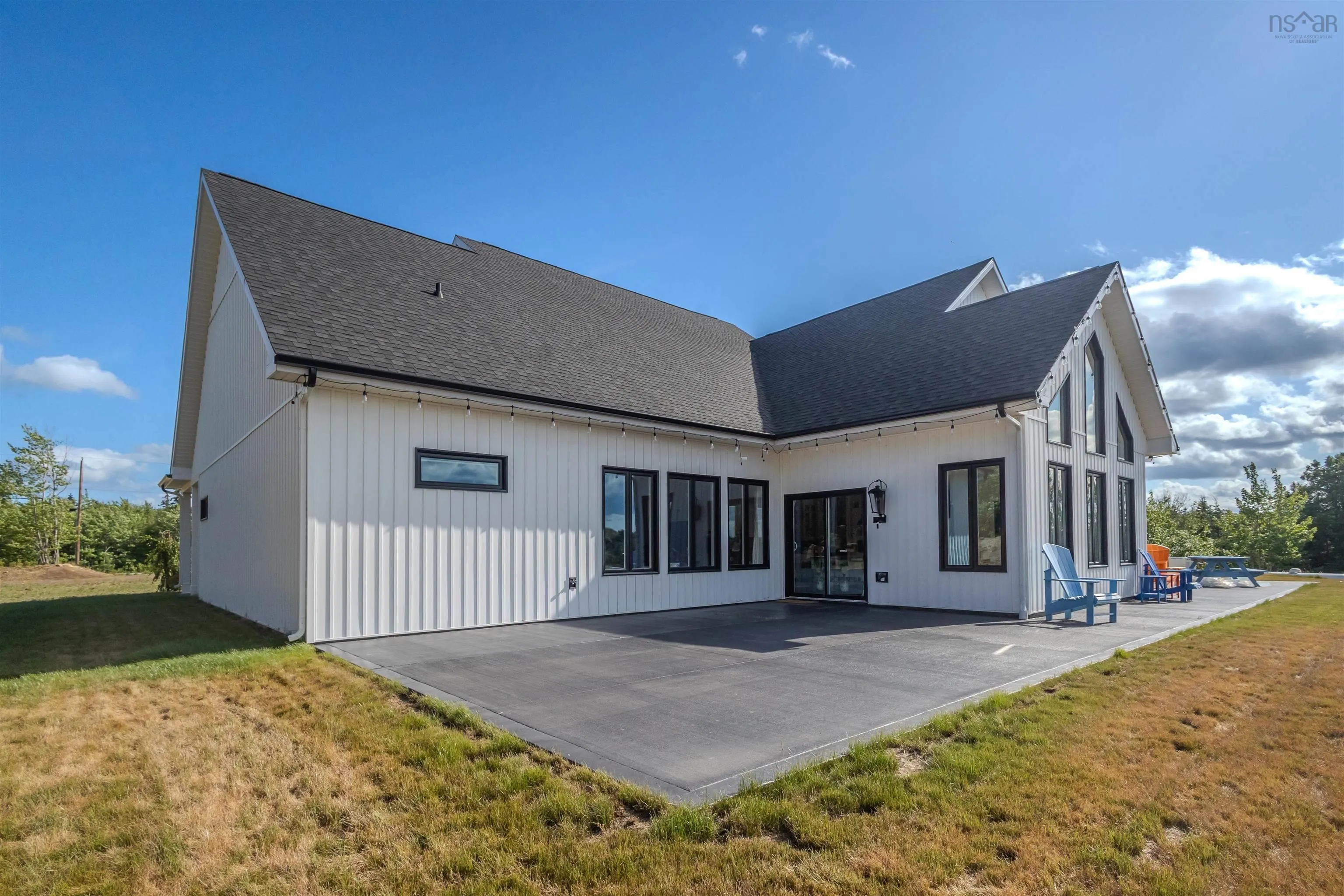 377 Shieling Drive, Marion Bridge, NS B1K 0B3, 3 Bedrooms Bedrooms, ,4 BathroomsBathrooms,Residential,For Sale,Shieling,202520492
