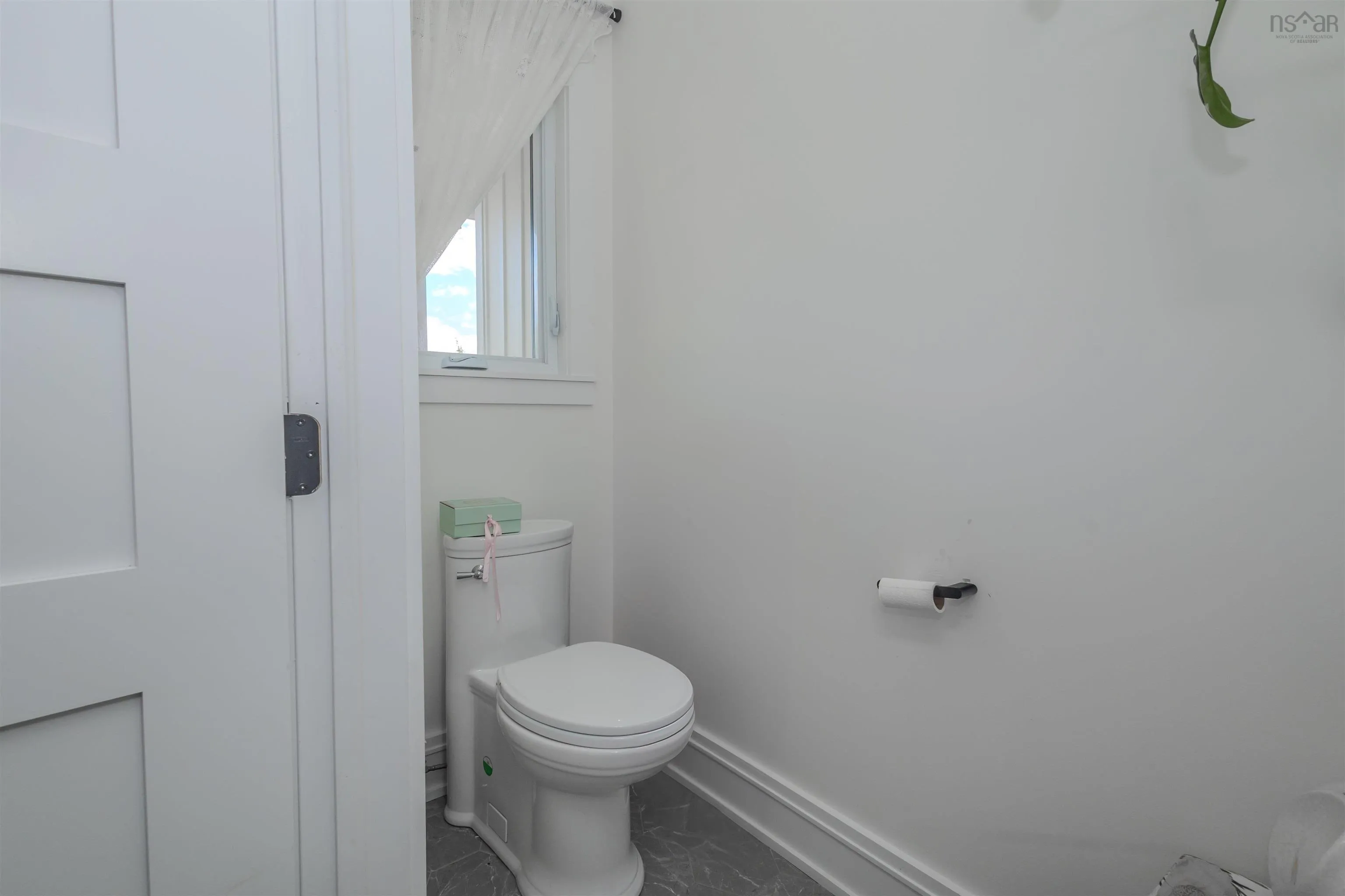 377 Shieling Drive, Marion Bridge, NS B1K 0B3, 3 Bedrooms Bedrooms, ,4 BathroomsBathrooms,Residential,For Sale,Shieling,202520492