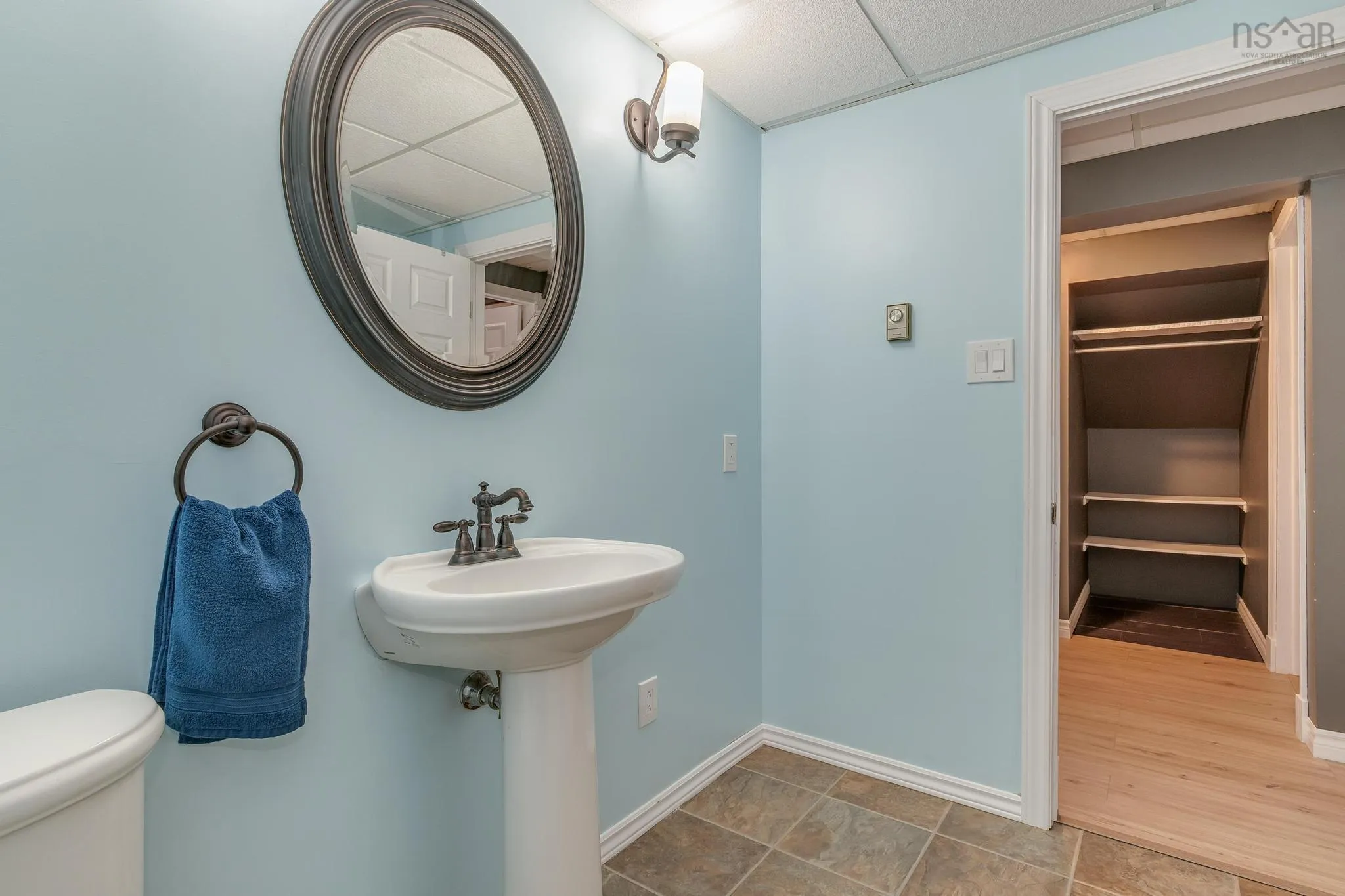 7 Pulsifer Court, Dartmouth, NS B2W 6A1, 3 Bedrooms Bedrooms, ,2 BathroomsBathrooms,Residential,For Sale,Pulsifer,202518681