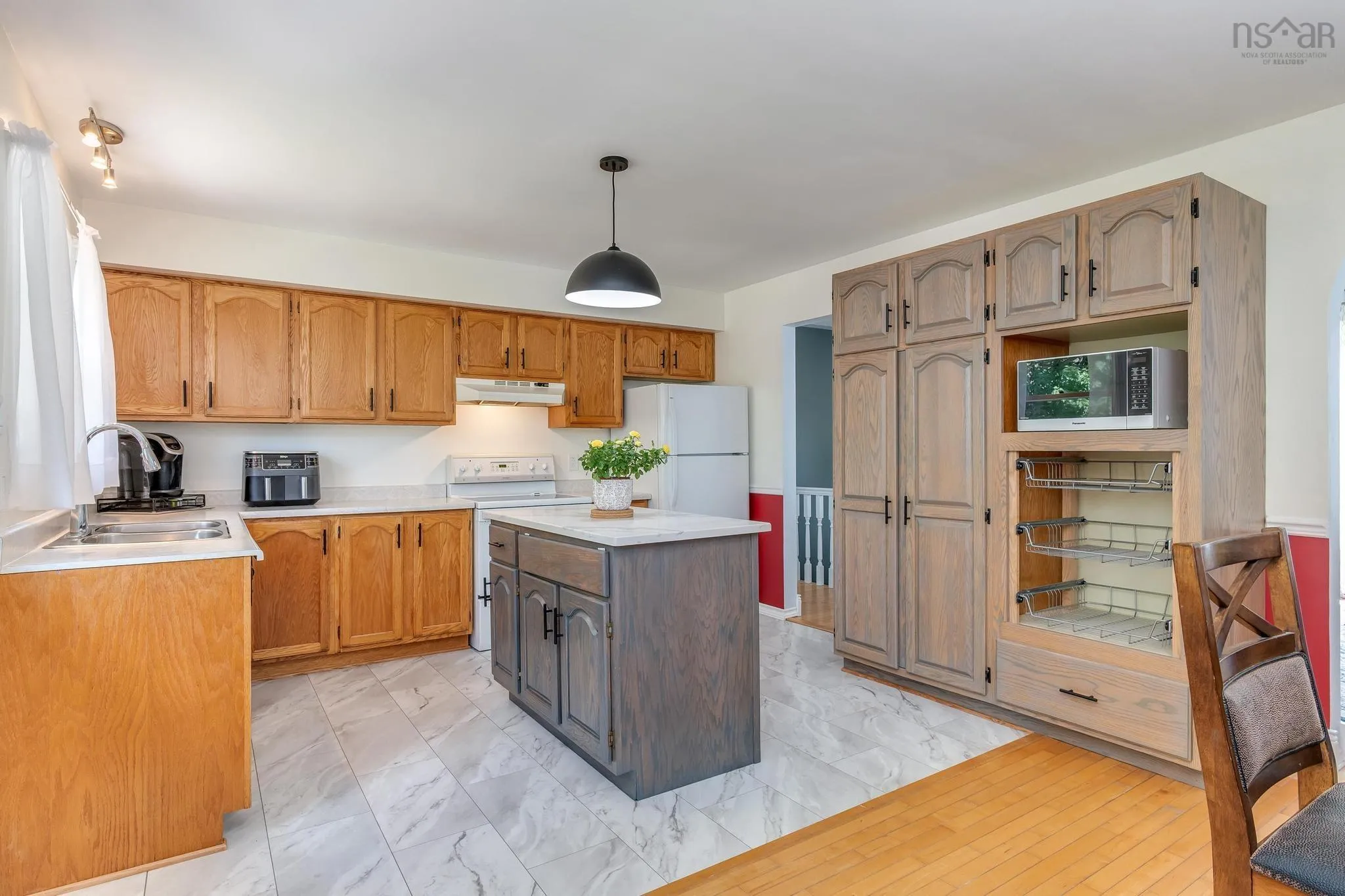 7 Pulsifer Court, Dartmouth, NS B2W 6A1, 3 Bedrooms Bedrooms, ,2 BathroomsBathrooms,Residential,For Sale,Pulsifer,202518681