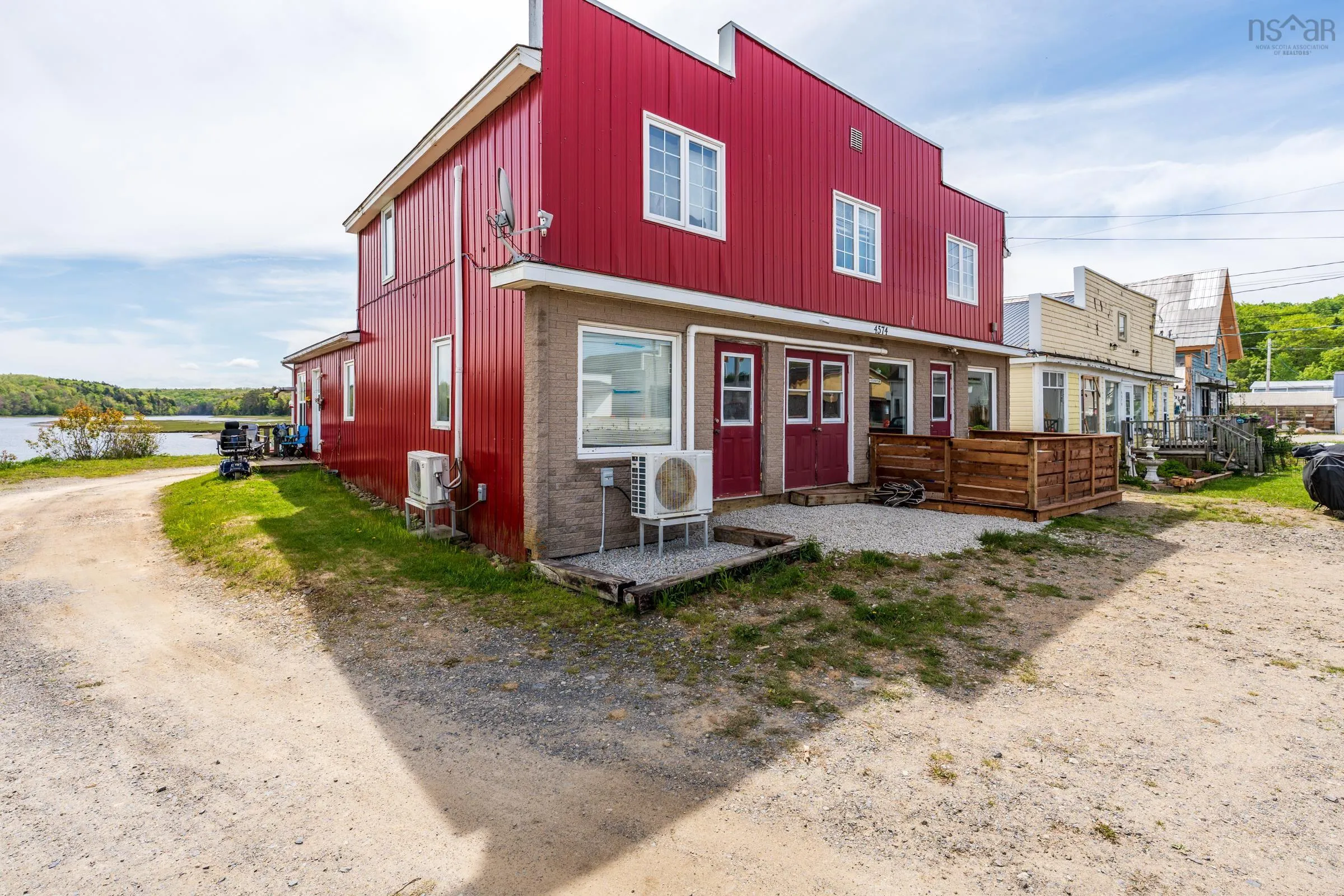 4574 Highway 1, Weymouth, NS B0W 3T0, 5 Bedrooms Bedrooms, ,Residential Income,For Sale,Highway 1,202513316