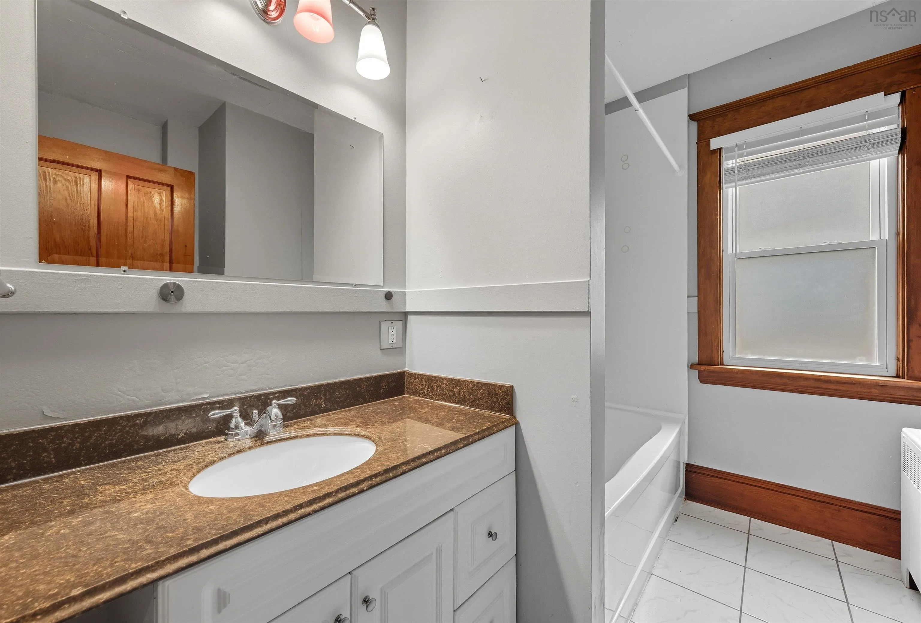 5644 Macara Street, Halifax, NS B3K 1W2, 3 Bedrooms Bedrooms, ,2 BathroomsBathrooms,Residential,For Sale,Macara,202522866