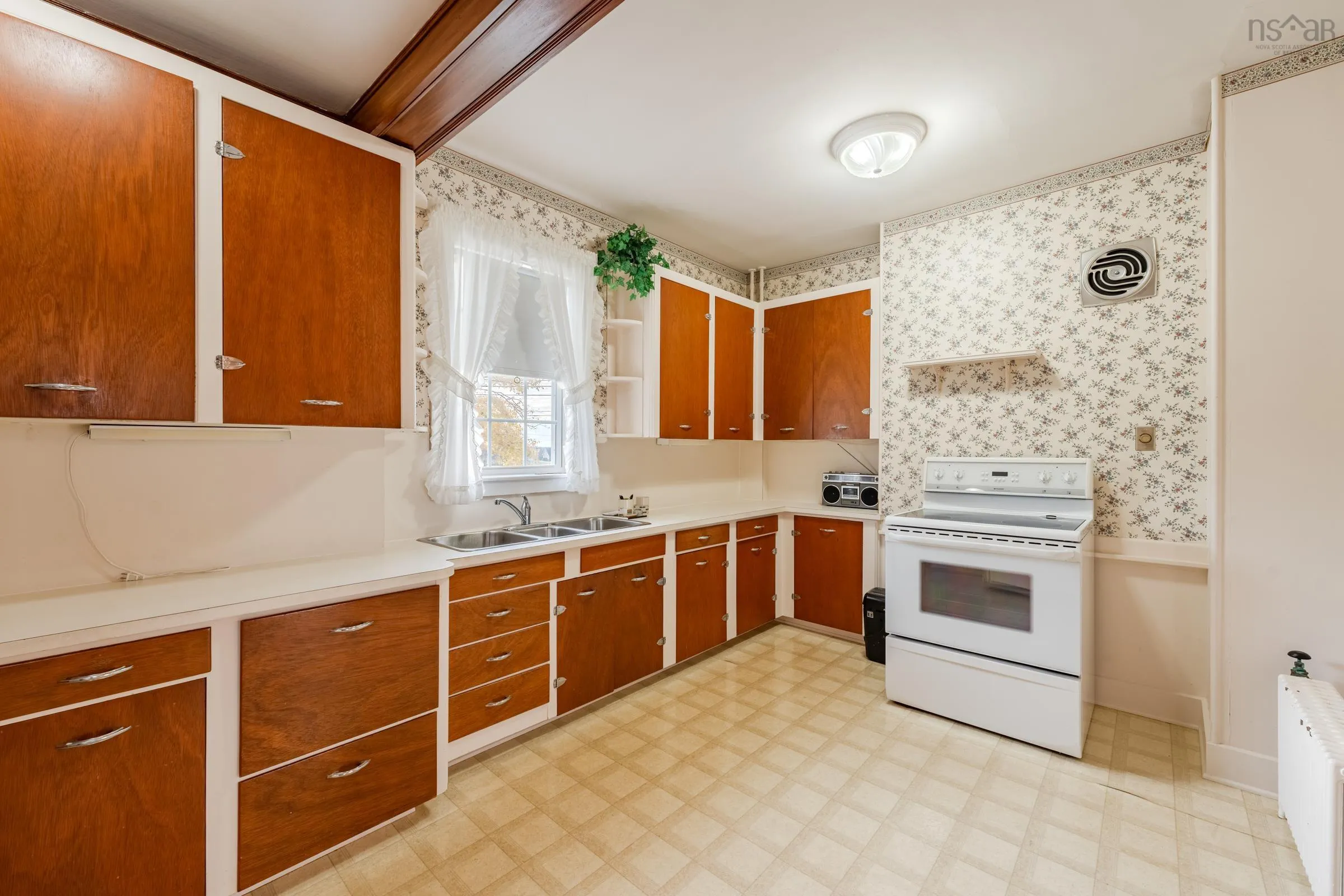 3152 Highway 1, Belliveaus Cove Ns B0w 3t0, 5 Bedrooms Bedrooms, ,2 BathroomsBathrooms,Residential,For Sale,Highway 1,202426303