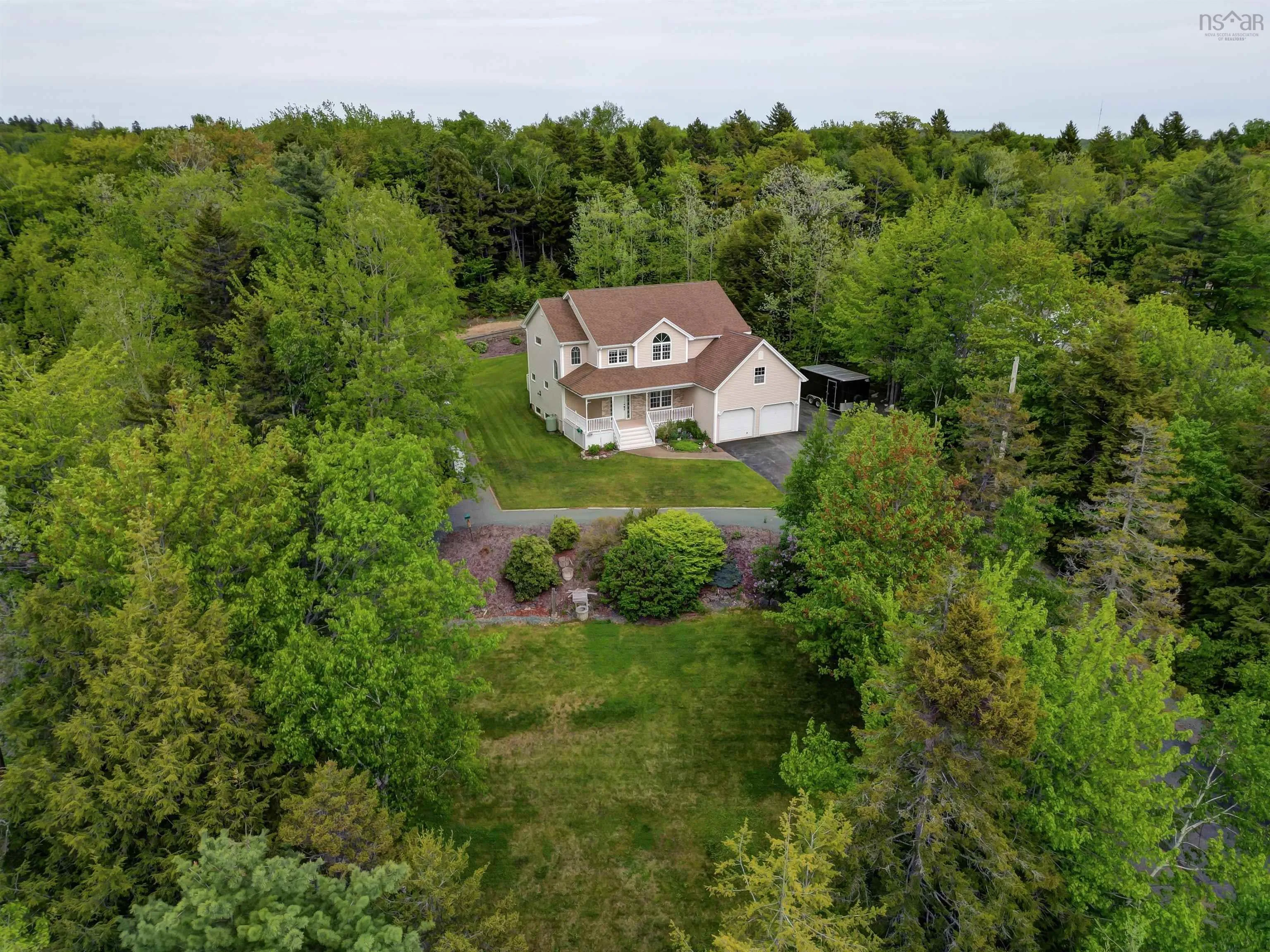 94 Ingram Drive, Fall River, NS B2T 1A4, 4 Bedrooms Bedrooms, ,4 BathroomsBathrooms,Residential,For Sale,Ingram,202523406