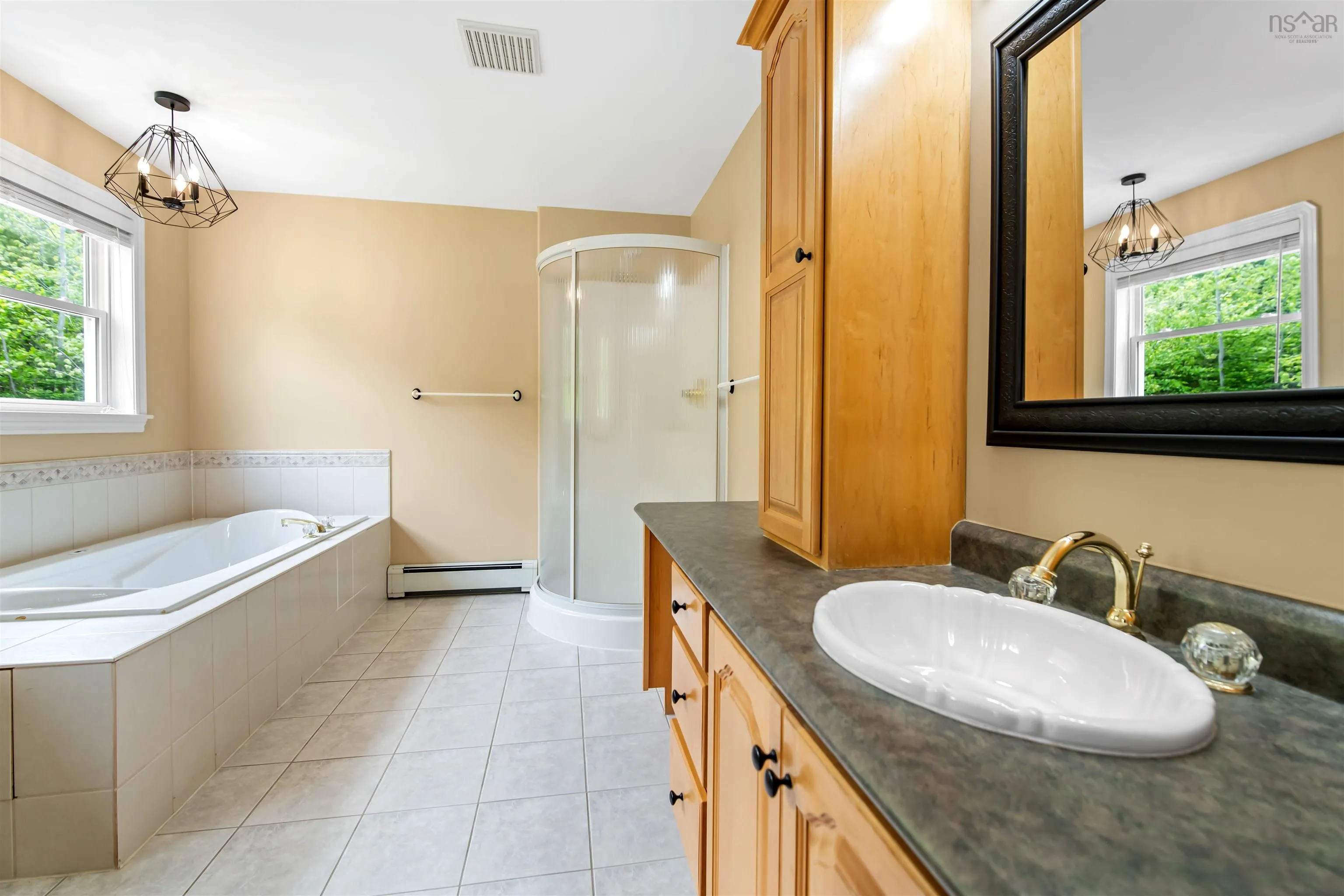 94 Ingram Drive, Fall River, NS B2T 1A4, 4 Bedrooms Bedrooms, ,4 BathroomsBathrooms,Residential,For Sale,Ingram,202523406