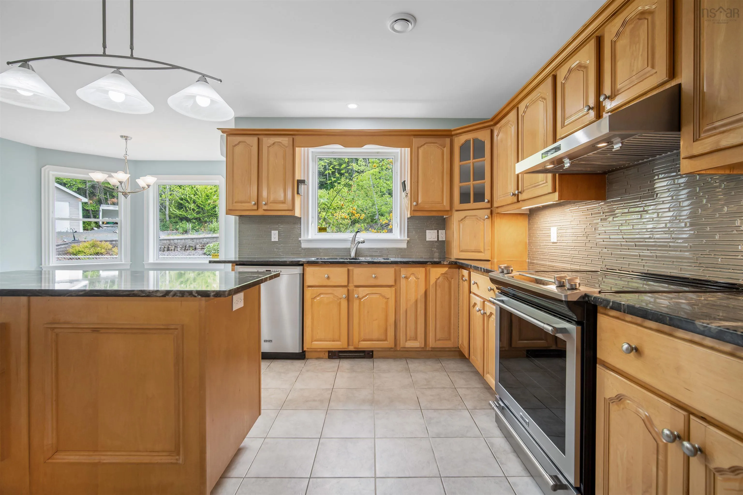 94 Ingram Drive, Fall River, NS B2T 1A4, 4 Bedrooms Bedrooms, ,4 BathroomsBathrooms,Residential,For Sale,Ingram,202523406