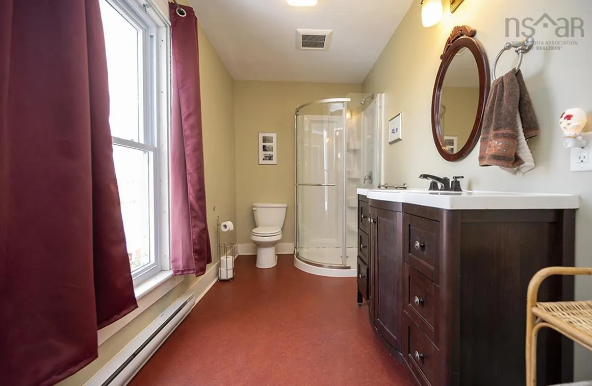 922 Bains Road, Sheffield Mills Ns B0p 1h0, 6 Bedrooms Bedrooms, ,4 BathroomsBathrooms,Residential,For Sale,Bains,202413610
