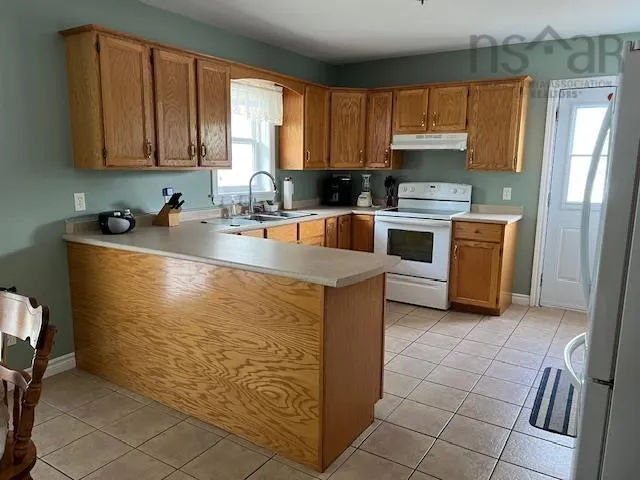 1064 Highway 2, Hilden, NS B0N 1C0, ,Residential Income,For Sale,Highway 2,202519810