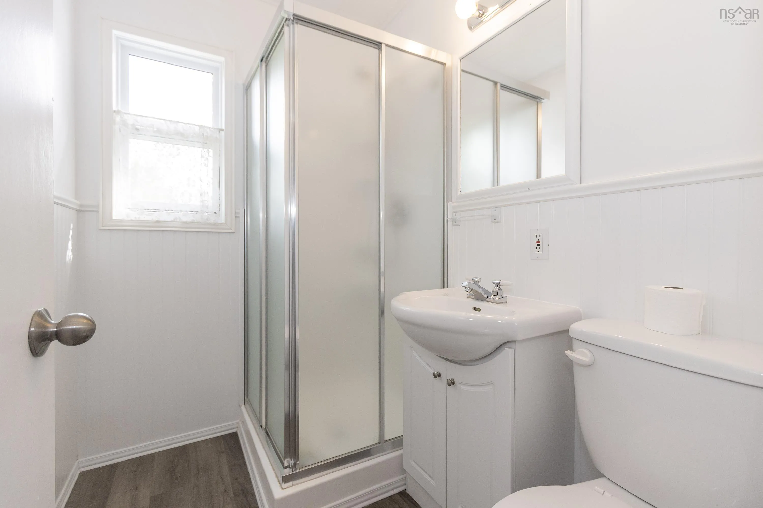 16 Winston Avenue, Amherst, NS B4H 1K5, 3 Bedrooms Bedrooms, ,1 BathroomBathrooms,Residential,For Sale,Winston,202523114