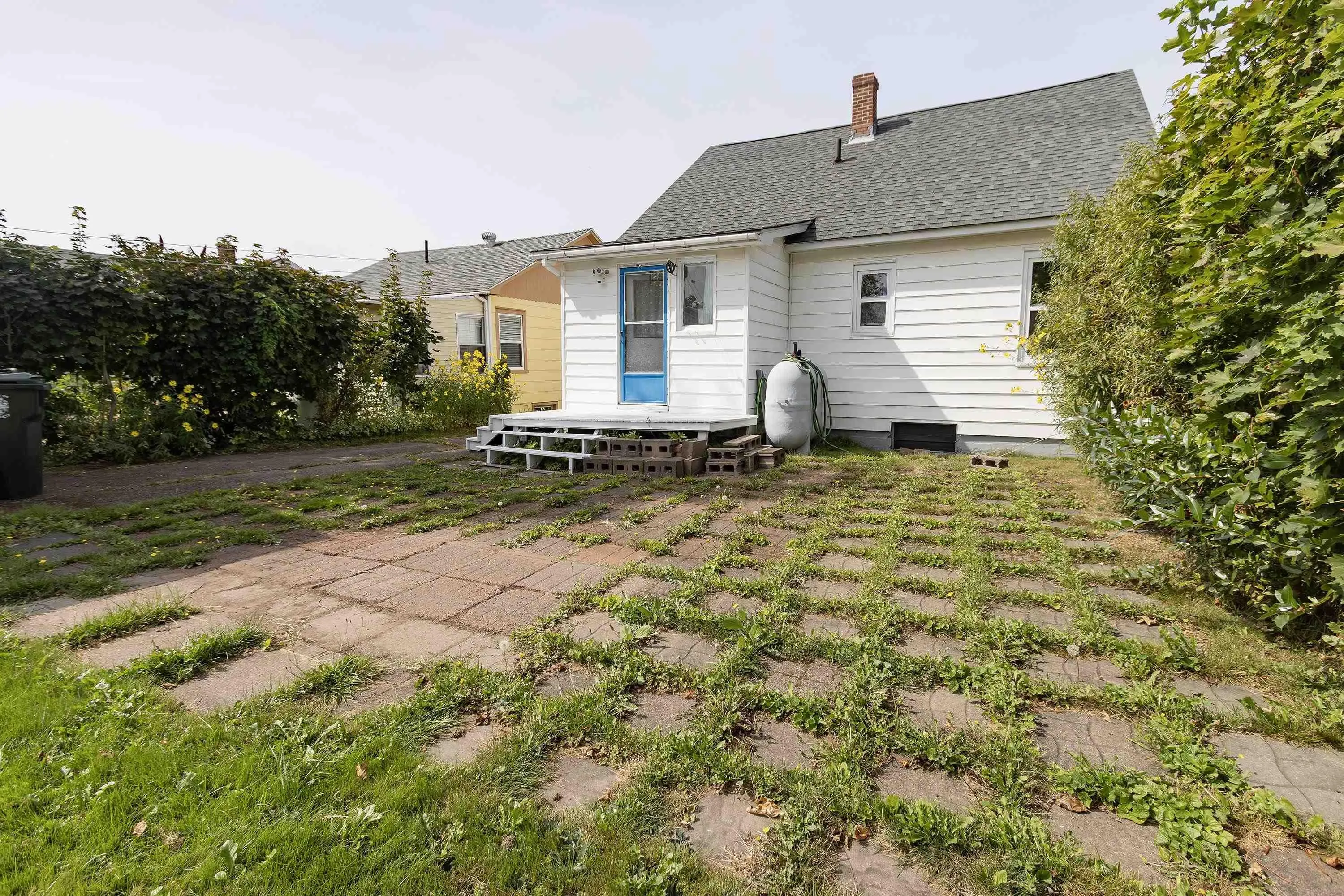 16 Winston Avenue, Amherst, NS B4H 1K5, 3 Bedrooms Bedrooms, ,1 BathroomBathrooms,Residential,For Sale,Winston,202523114