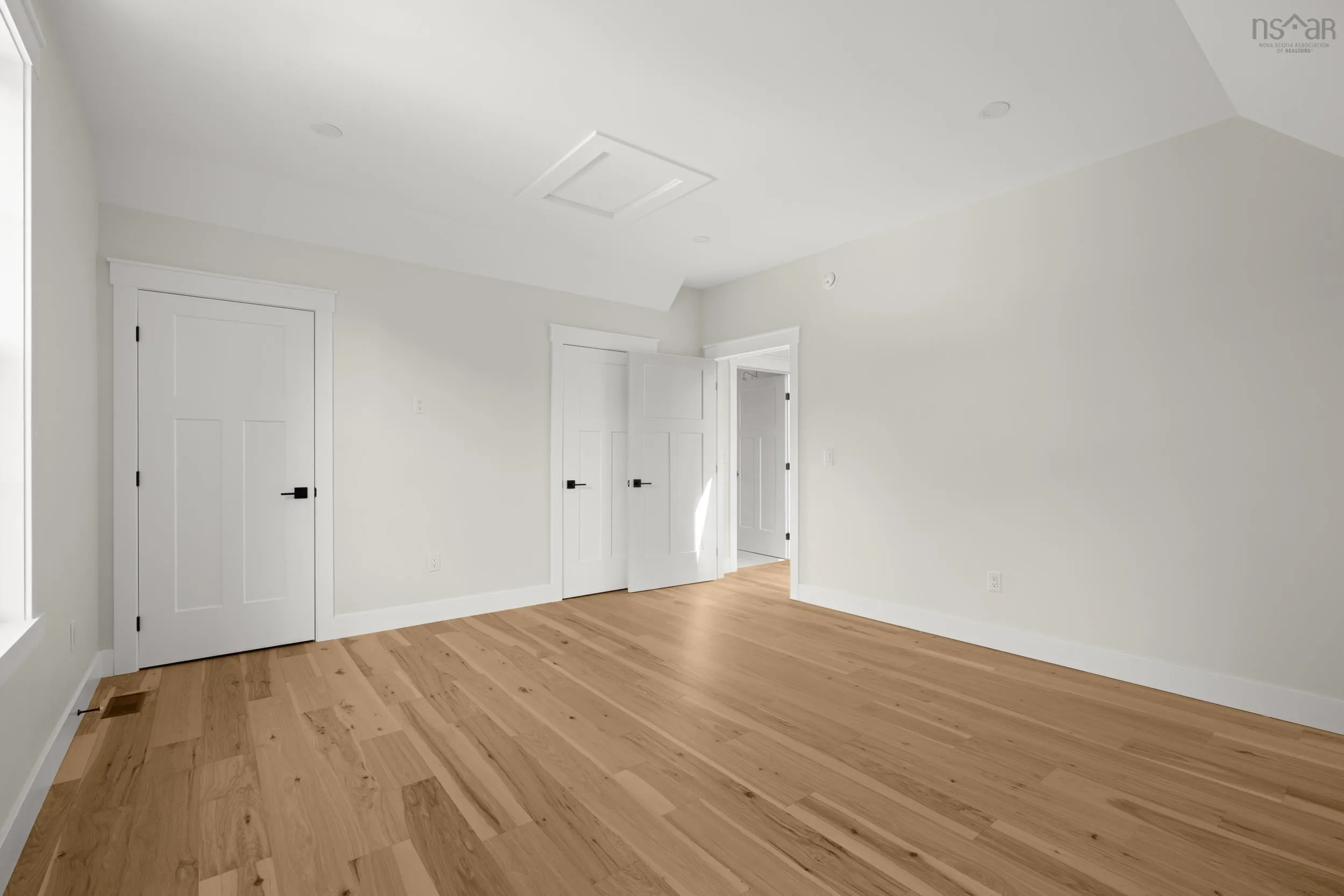 59 Union Street, Chester, NS B0J 1J0, 3 Bedrooms Bedrooms, ,3 BathroomsBathrooms,Residential,For Sale,Union,202525517