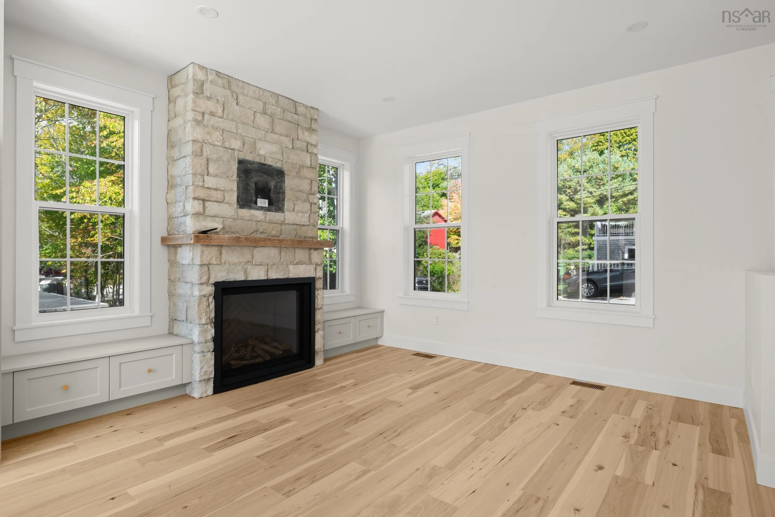 59 Union Street, Chester, NS B0J 1J0, 3 Bedrooms Bedrooms, ,3 BathroomsBathrooms,Residential,For Sale,Union,202525517