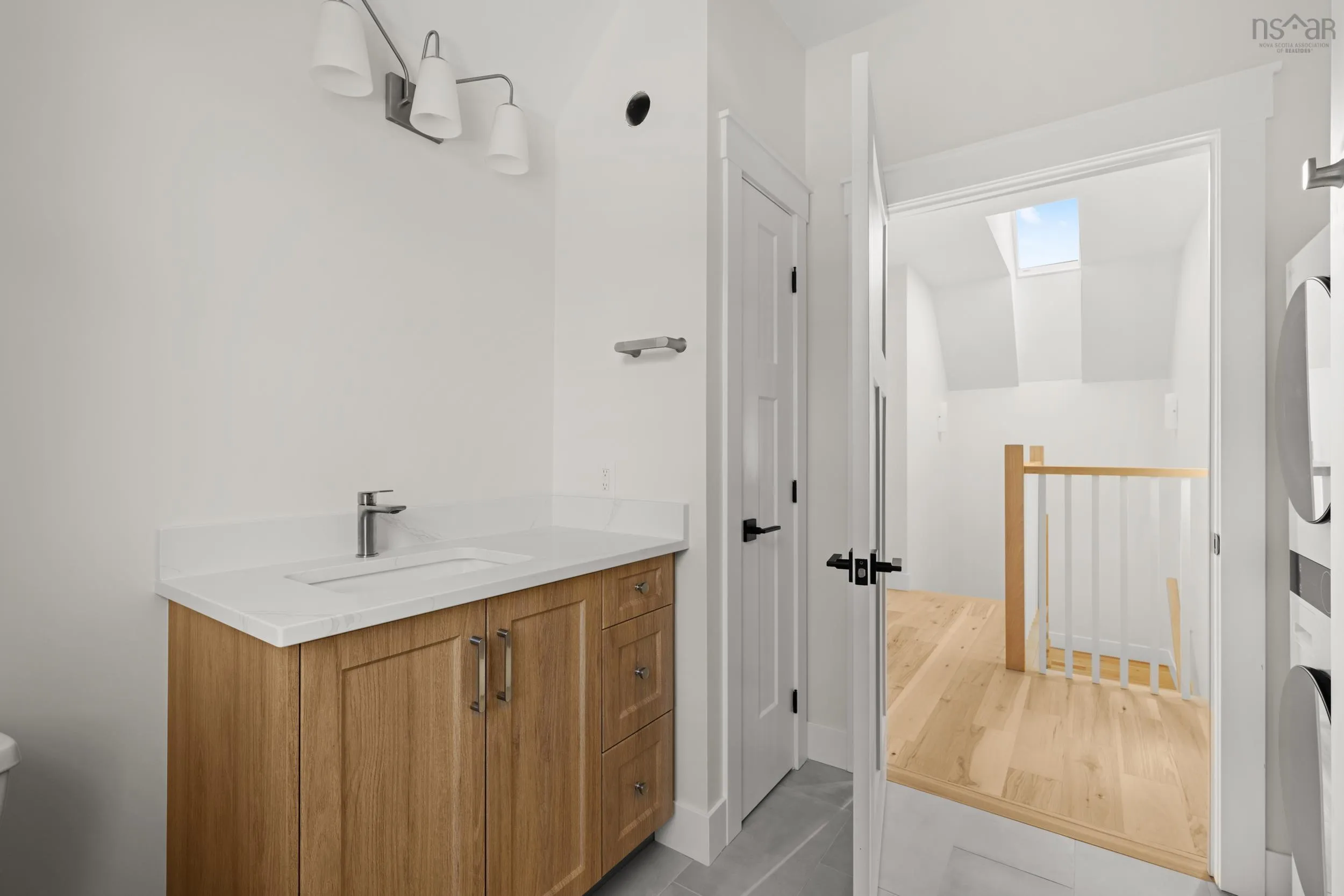 59 Union Street, Chester, NS B0J 1J0, 3 Bedrooms Bedrooms, ,3 BathroomsBathrooms,Residential,For Sale,Union,202525517