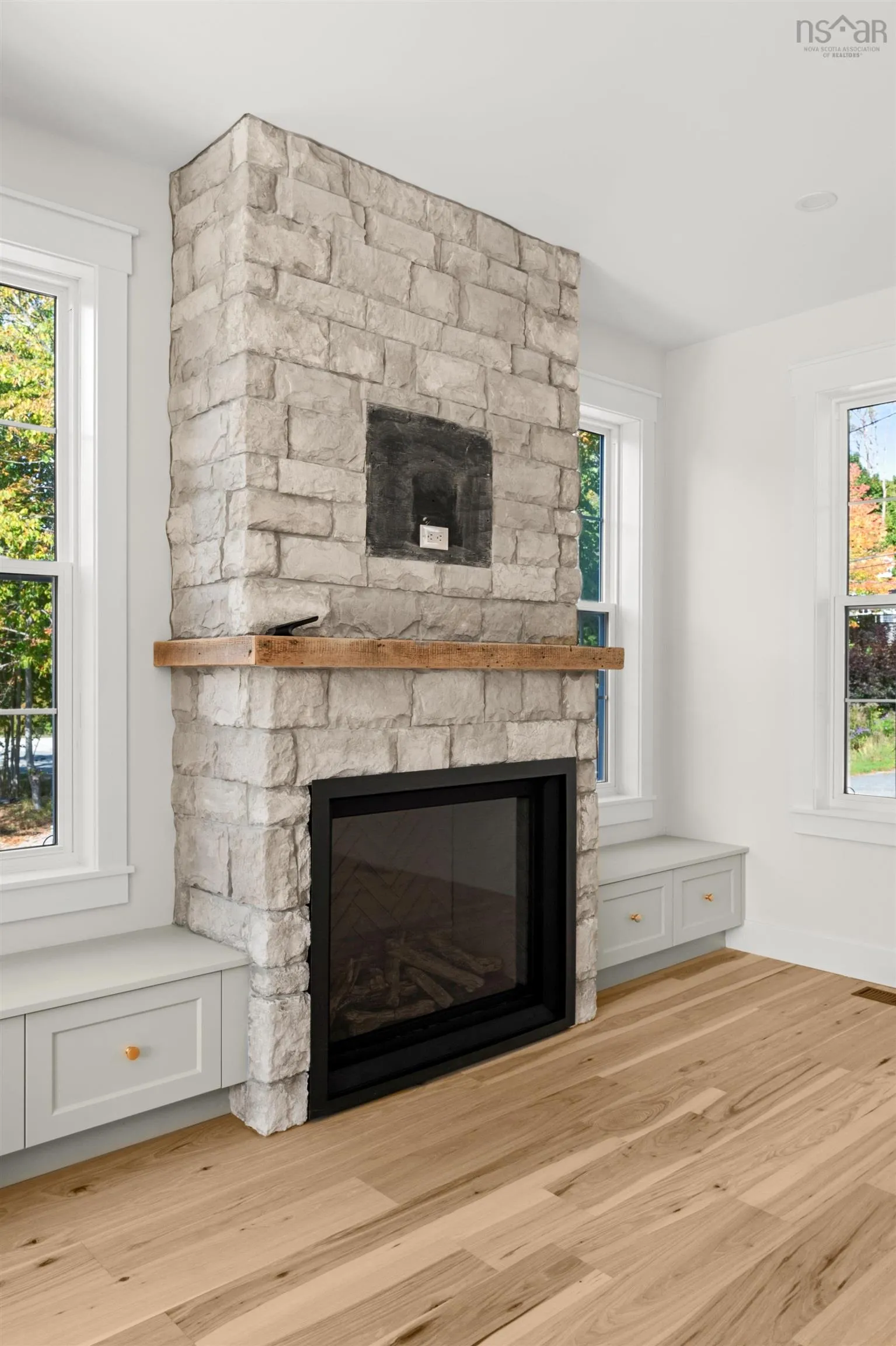 59 Union Street, Chester, NS B0J 1J0, 3 Bedrooms Bedrooms, ,3 BathroomsBathrooms,Residential,For Sale,Union,202525517