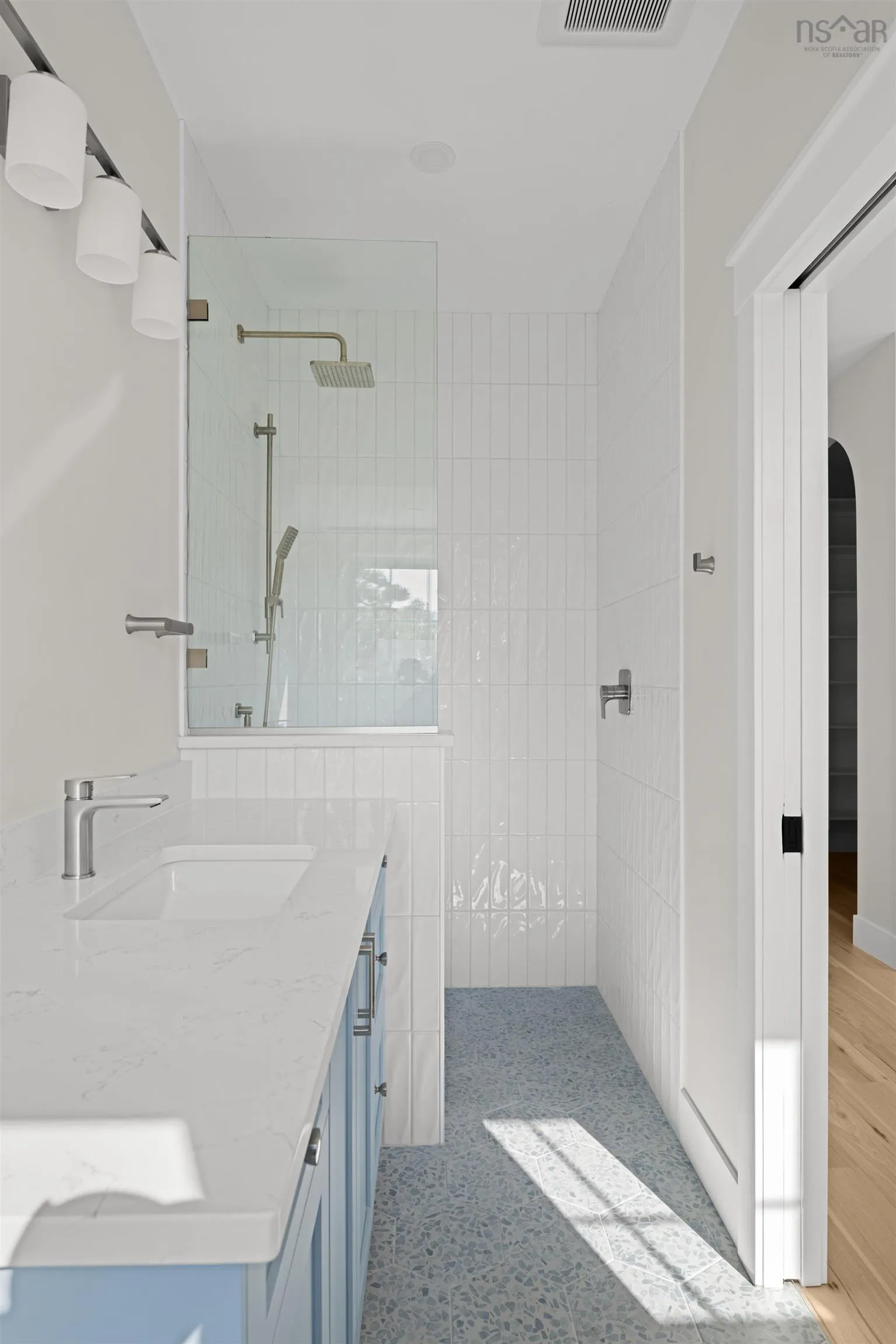 59 Union Street, Chester, NS B0J 1J0, 3 Bedrooms Bedrooms, ,3 BathroomsBathrooms,Residential,For Sale,Union,202525517