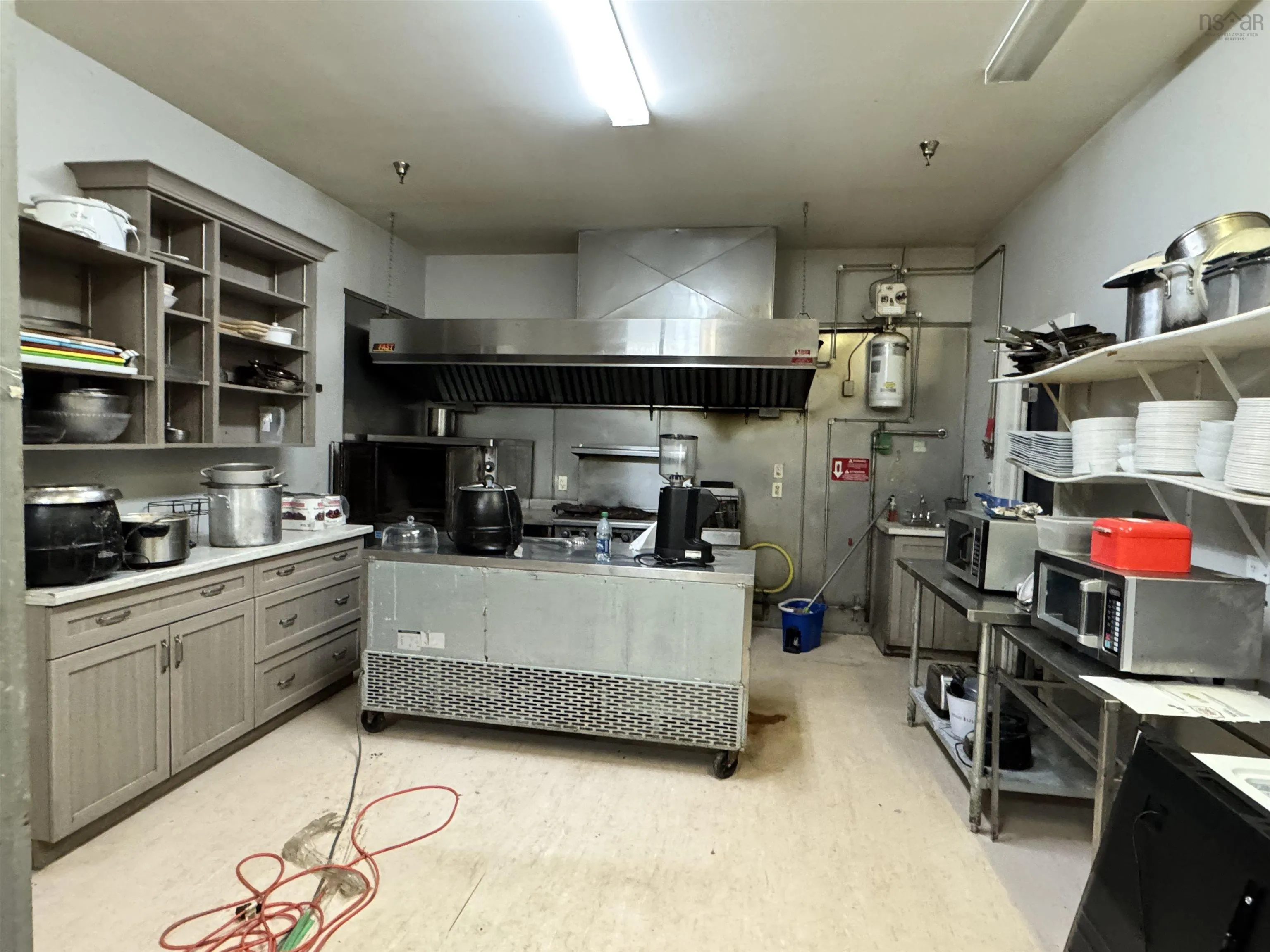 195 Commercial Street, Glace Bay Ns B1a 3b9, ,Commercial Sale,For Sale,Commercial,202507682