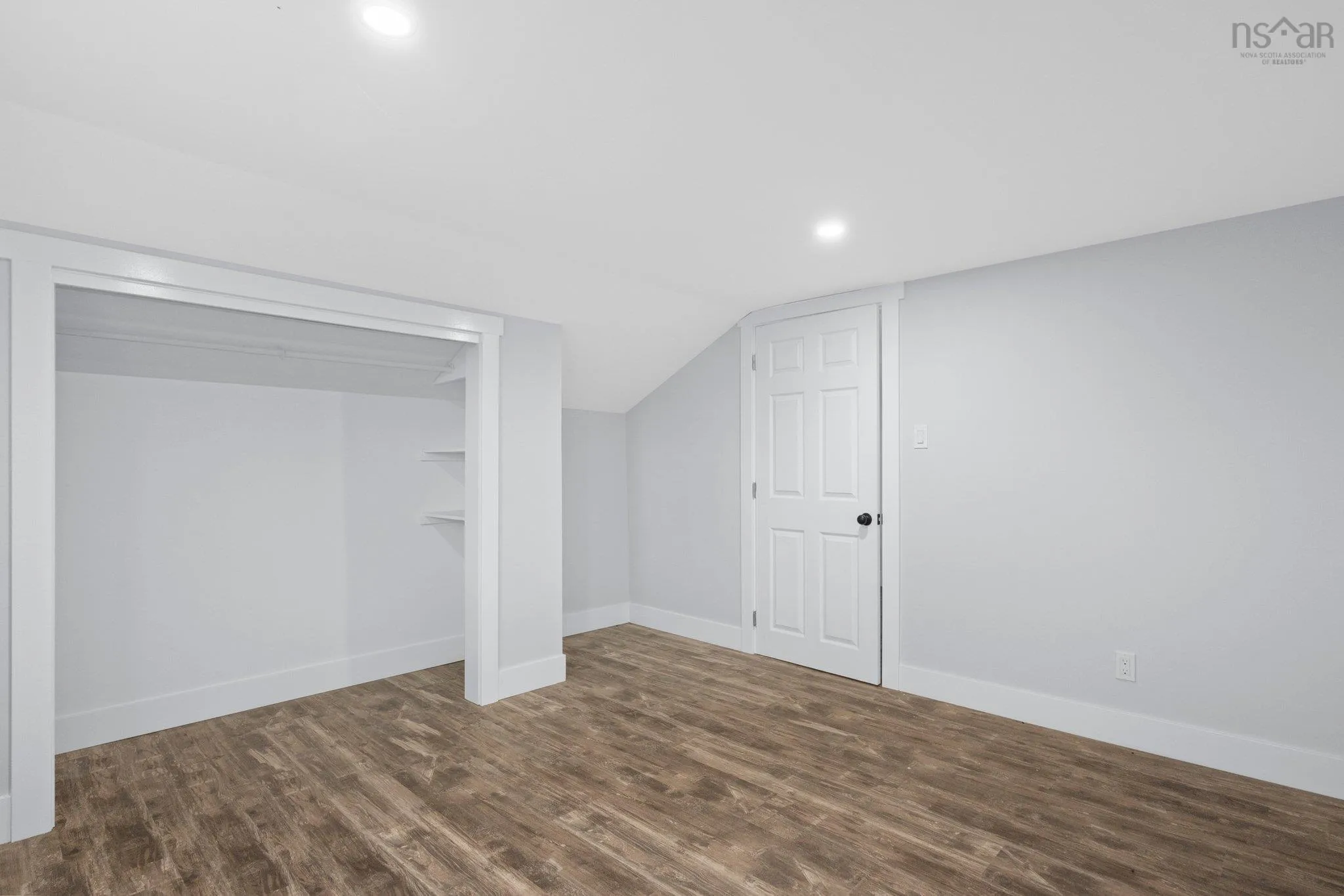 914 Maple Avenue, Aylesford Ns B0p 1c0, 5 Bedrooms Bedrooms, ,3 BathroomsBathrooms,Residential,For Sale,Maple,202509351