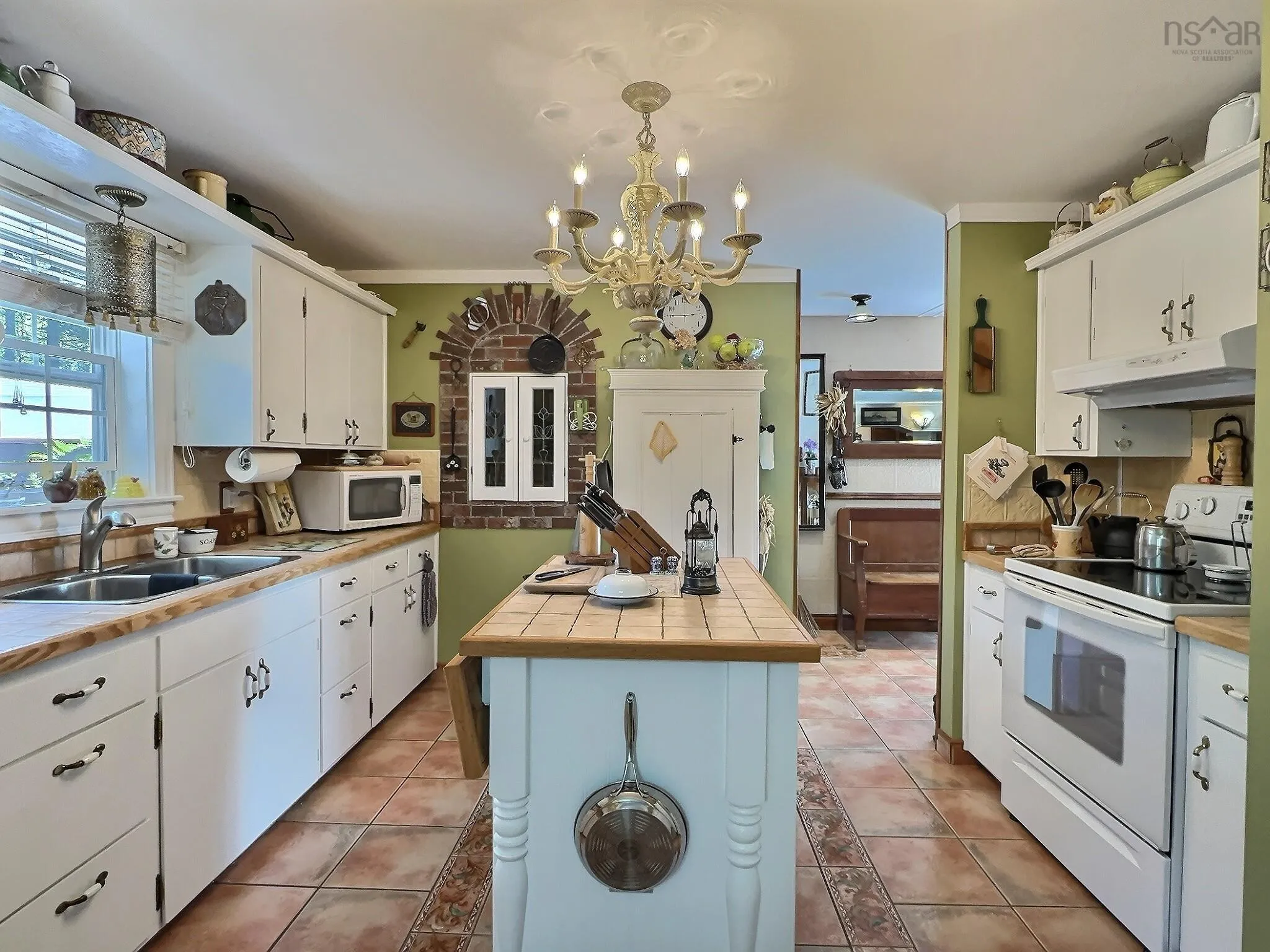 61 Franklin Drive, Truro Ns B6l 1g2, 3 Bedrooms Bedrooms, ,2 BathroomsBathrooms,Residential,For Sale,Franklin,202421647