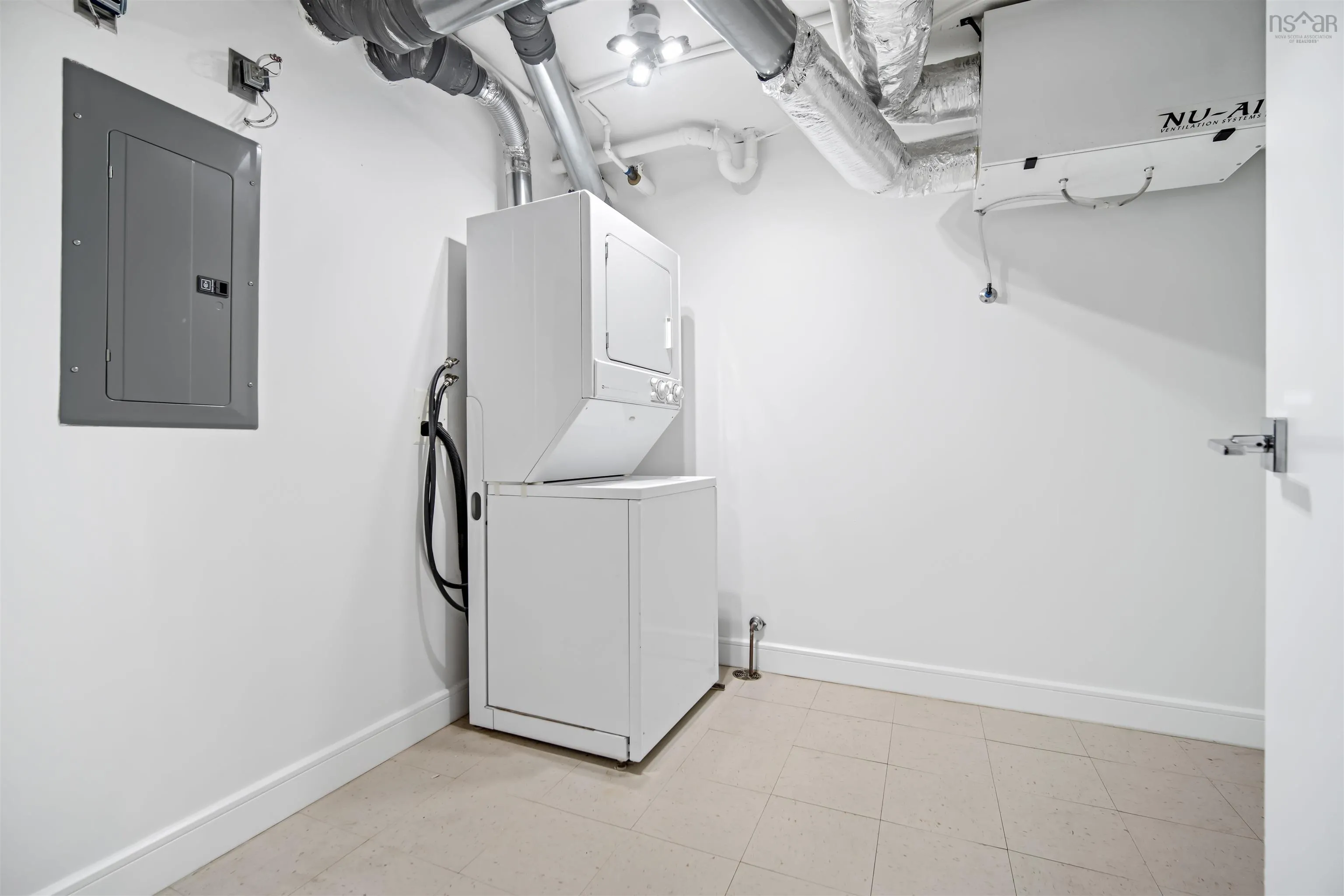 234-1477 Lower Water Street, Halifax, NS B3J 3Z4, 2 Bedrooms Bedrooms, ,2 BathroomsBathrooms,Residential,For Sale,Lower Water,202511538