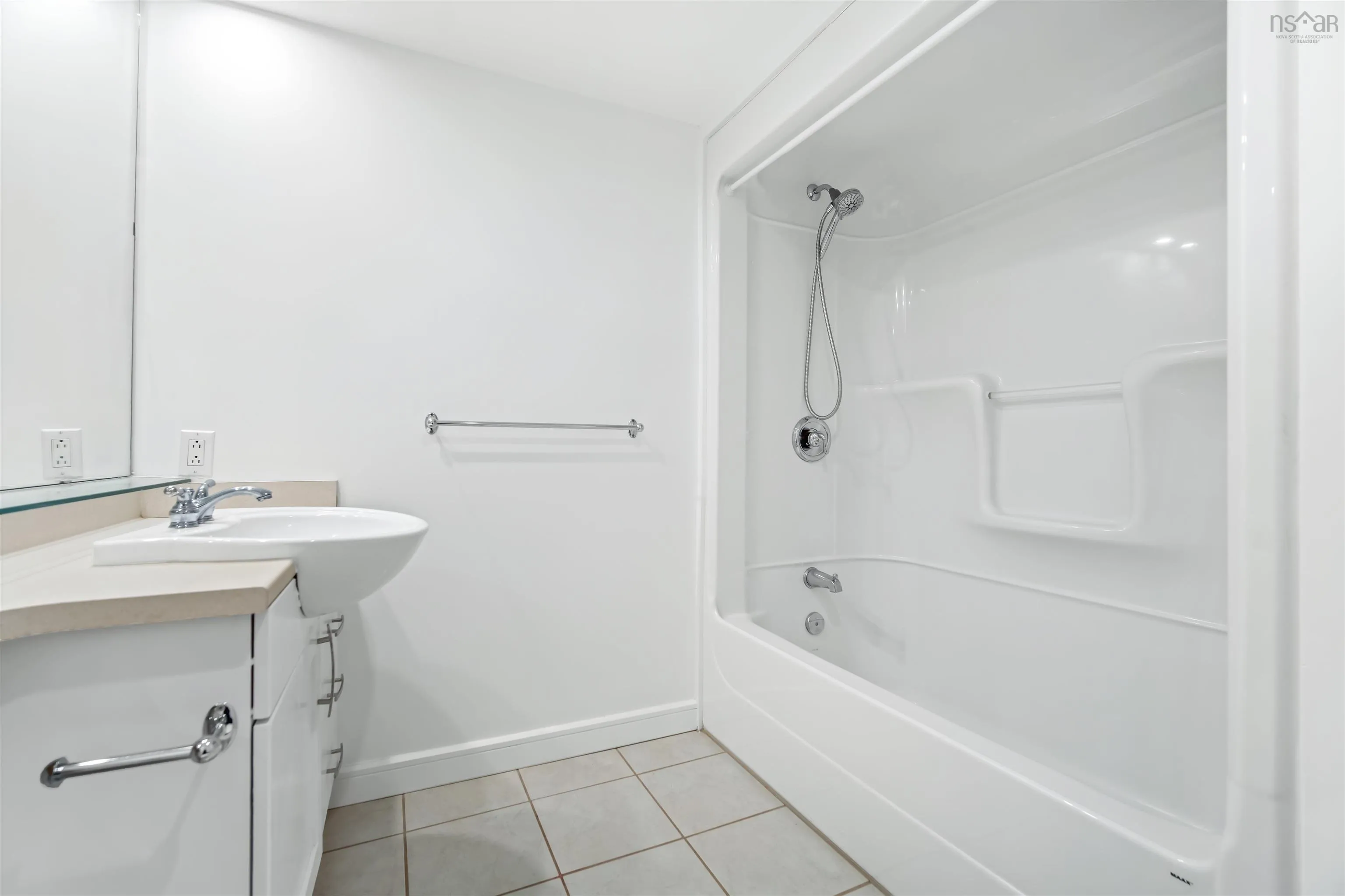 234-1477 Lower Water Street, Halifax, NS B3J 3Z4, 2 Bedrooms Bedrooms, ,2 BathroomsBathrooms,Residential,For Sale,Lower Water,202511538