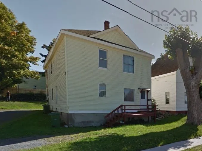 504 Macdonald Street, New Glasgow, NS B2H 2W2, 4 Bedrooms Bedrooms, ,Residential Income,For Sale,Macdonald,202523399