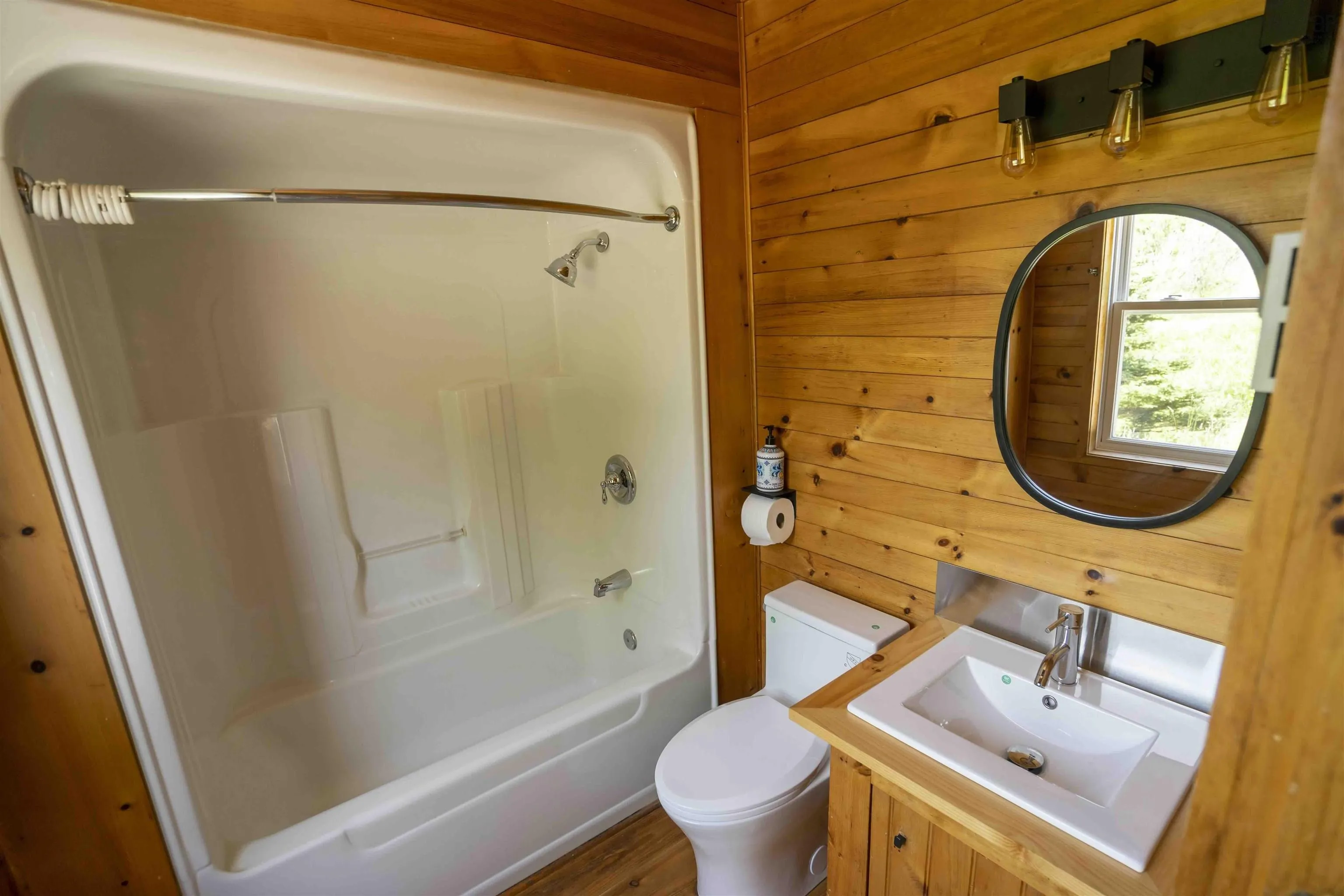 109 Mosher Road, Kingsburg Ns B0j 2x0, 4 Bedrooms Bedrooms, ,2 BathroomsBathrooms,Residential,For Sale,Mosher,202506353