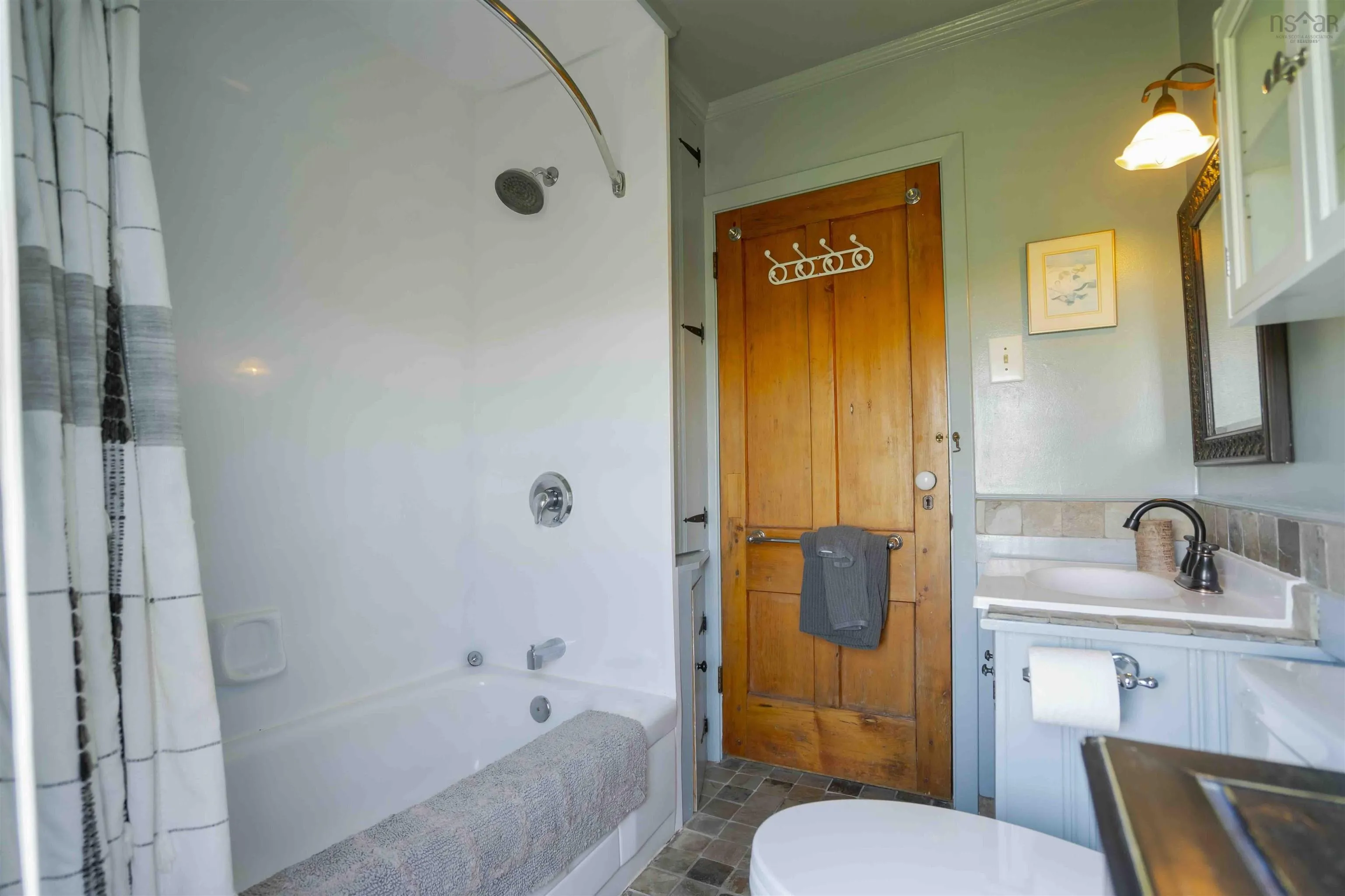 109 Mosher Road, Kingsburg Ns B0j 2x0, 4 Bedrooms Bedrooms, ,2 BathroomsBathrooms,Residential,For Sale,Mosher,202506353