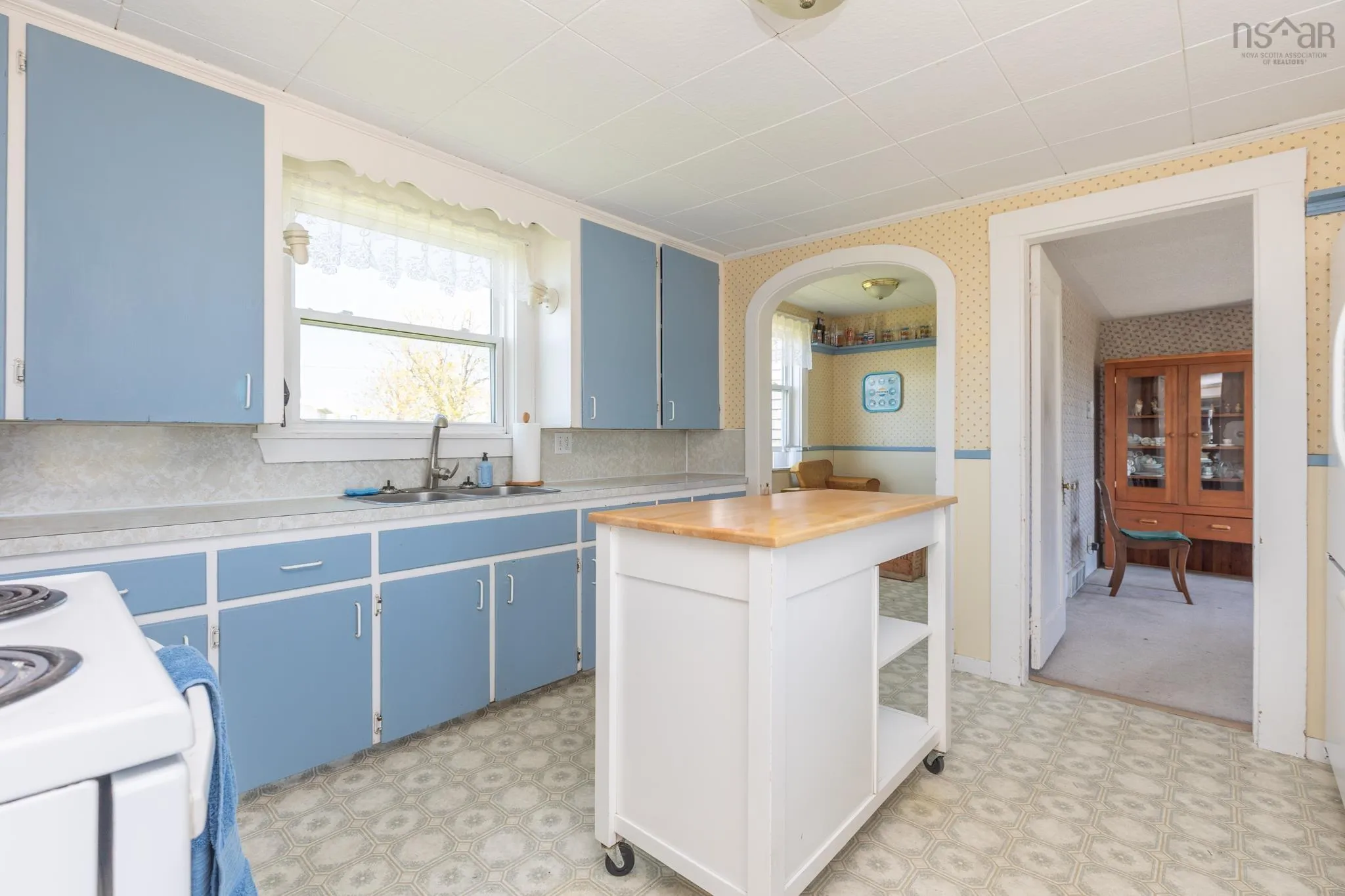 740 Pembroke Road, Pembroke, NS B5A 5H3, 4 Bedrooms Bedrooms, ,1 BathroomBathrooms,Residential,For Sale,Pembroke,202513609