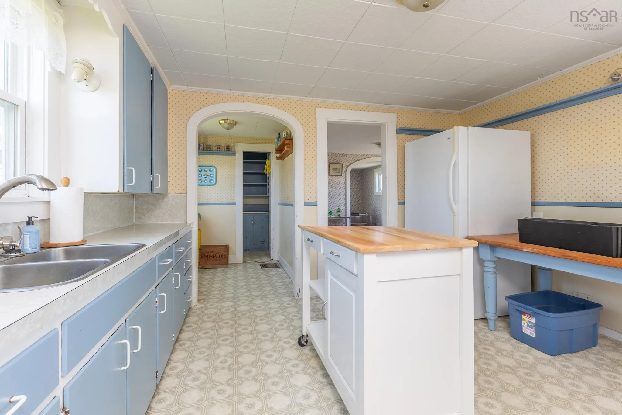 740 Pembroke Road, Pembroke, NS B5A 5H3, 4 Bedrooms Bedrooms, ,1 BathroomBathrooms,Residential,For Sale,Pembroke,202513609