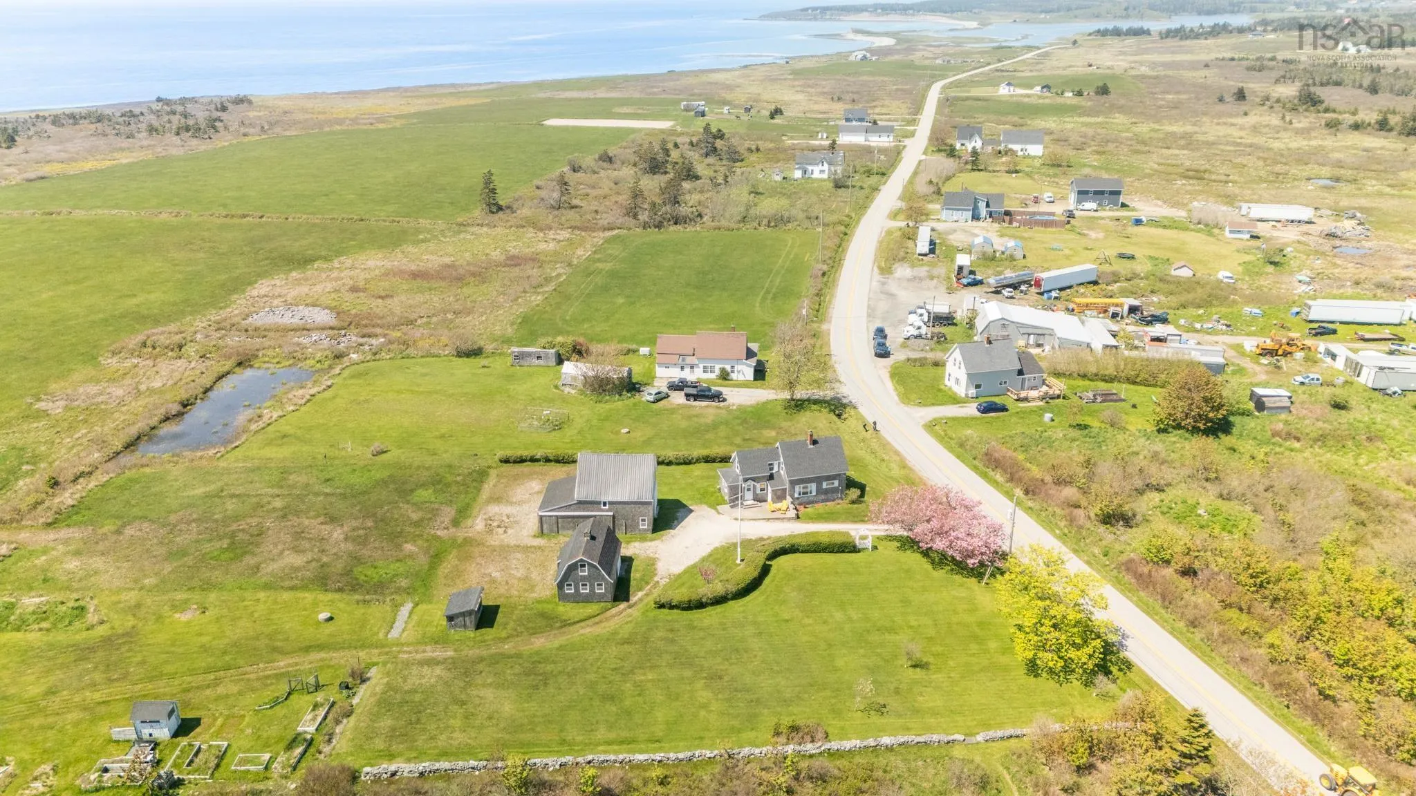 740 Pembroke Road, Pembroke, NS B5A 5H3, 4 Bedrooms Bedrooms, ,1 BathroomBathrooms,Residential,For Sale,Pembroke,202513609
