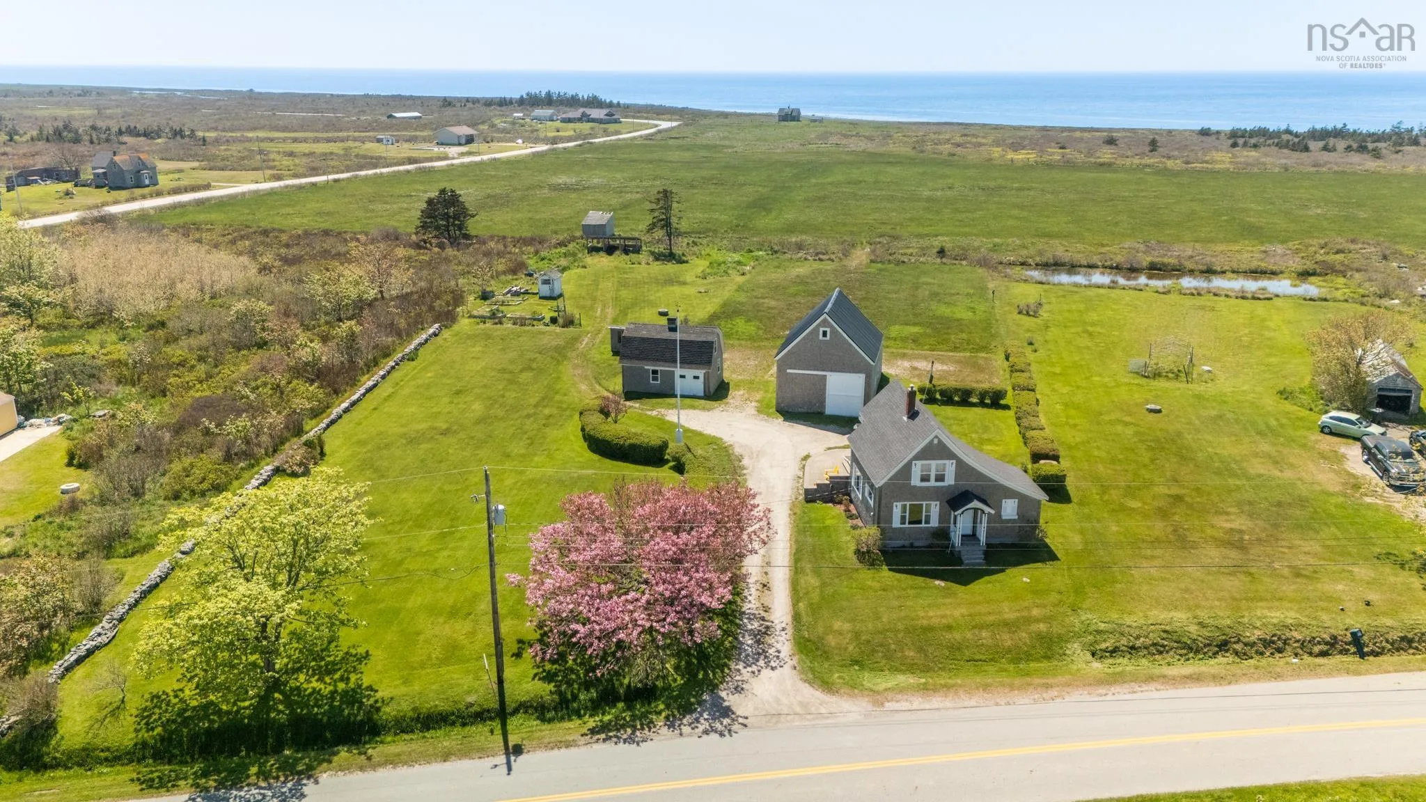 740 Pembroke Road, Pembroke, NS B5A 5H3, 4 Bedrooms Bedrooms, ,1 BathroomBathrooms,Residential,For Sale,Pembroke,202513609