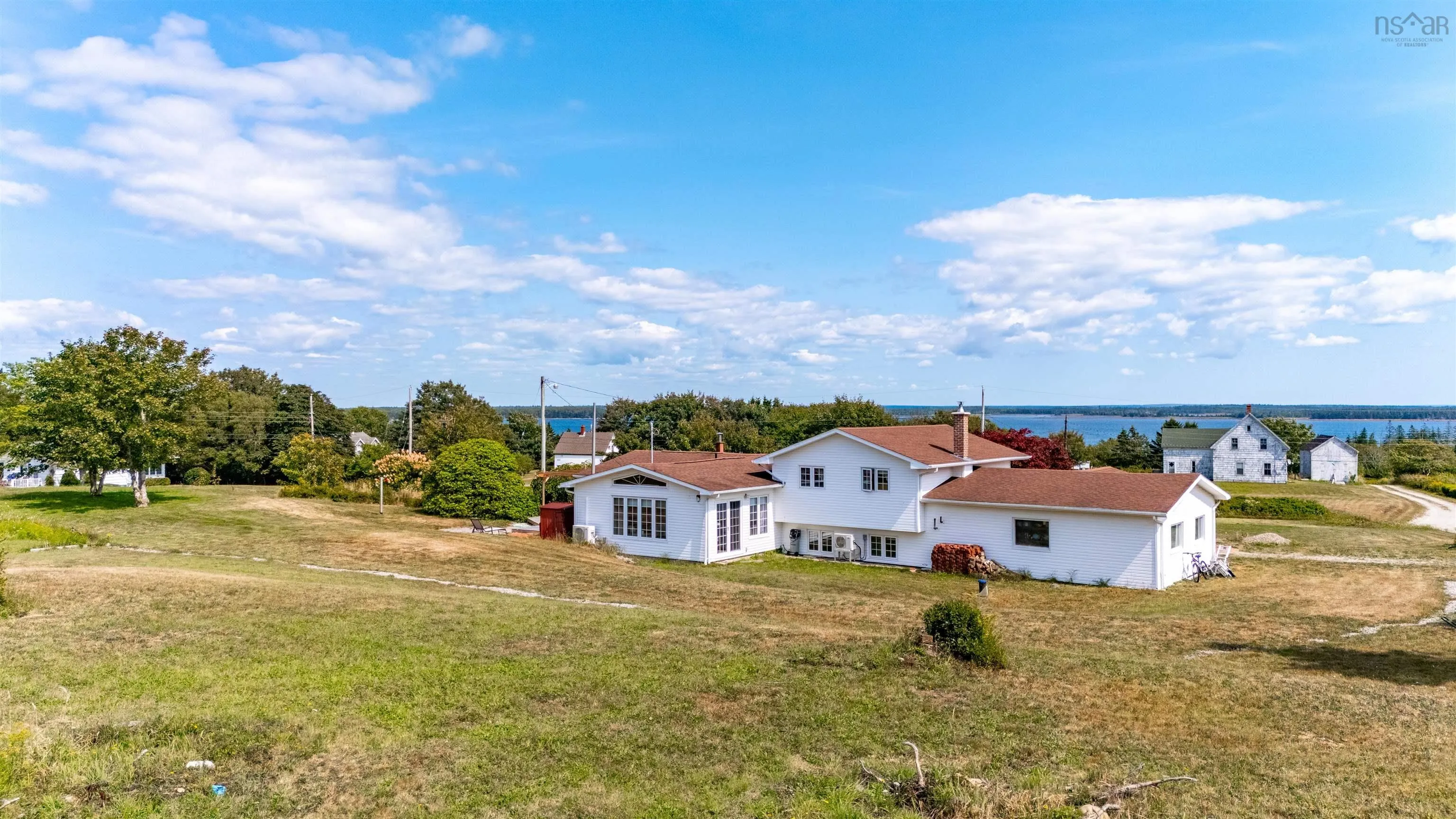 12 Chemin A Dedo, Wedgeport, NS B0W 3P0, 3 Bedrooms Bedrooms, ,2 BathroomsBathrooms,Residential,For Sale,Chemin A Dedo,202522538