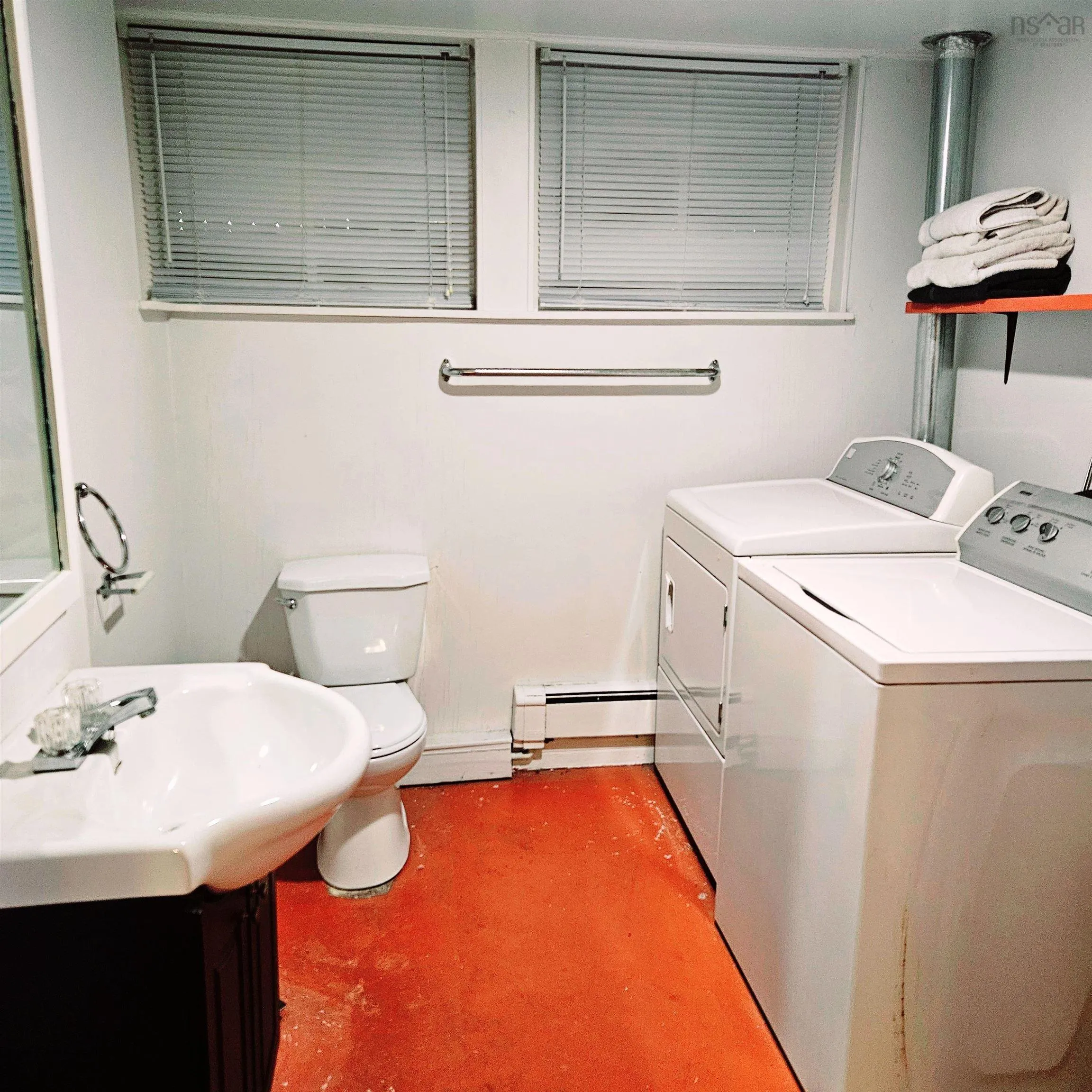 7587 East Bay Road ( Big Pond) Highway, Big Pond Ns B1j 1y8, 2 Bedrooms Bedrooms, ,3 BathroomsBathrooms,Residential,For Sale,East Bay Road ( Big Pond),202509603