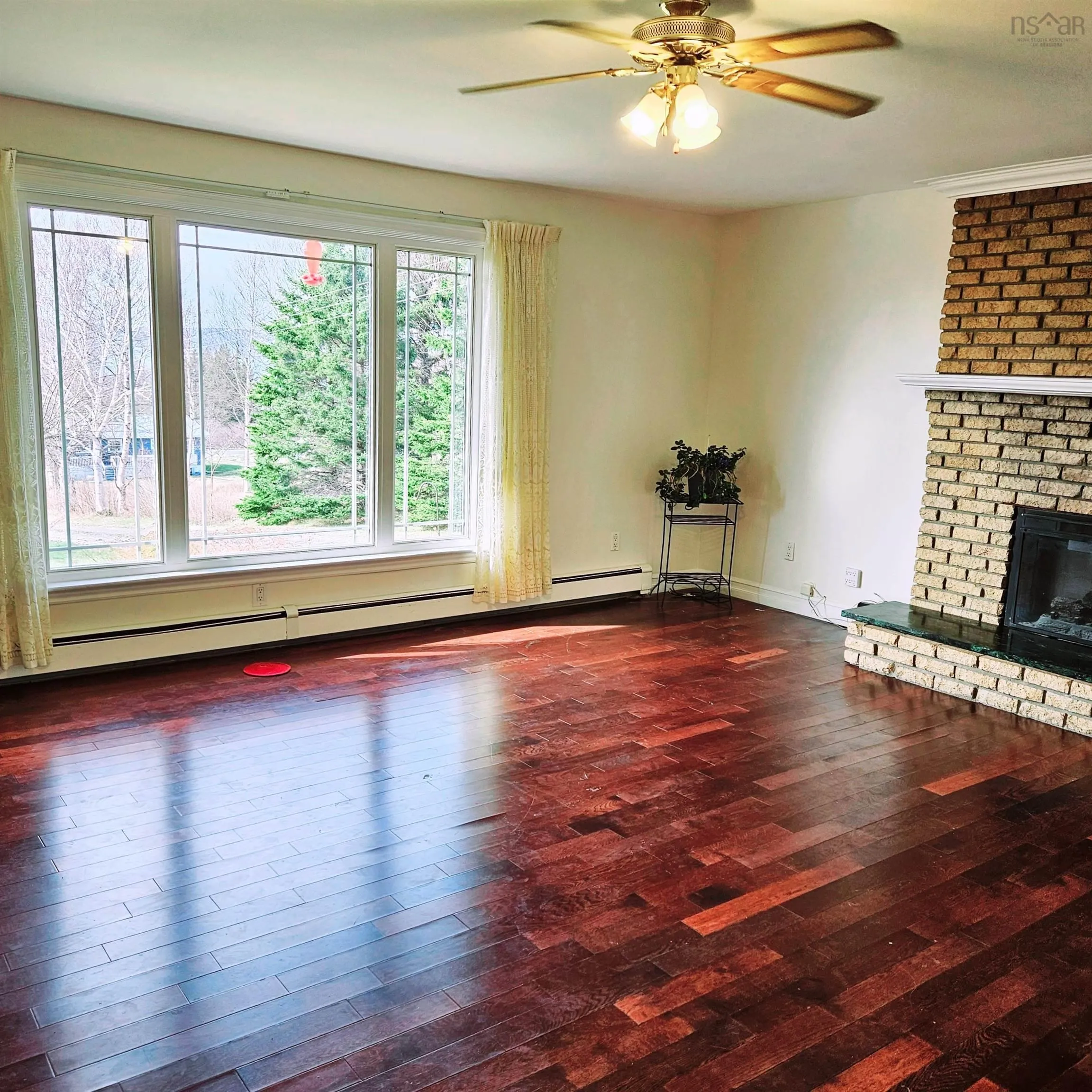 7587 East Bay Road ( Big Pond) Highway, Big Pond Ns B1j 1y8, 2 Bedrooms Bedrooms, ,3 BathroomsBathrooms,Residential,For Sale,East Bay Road ( Big Pond),202509603