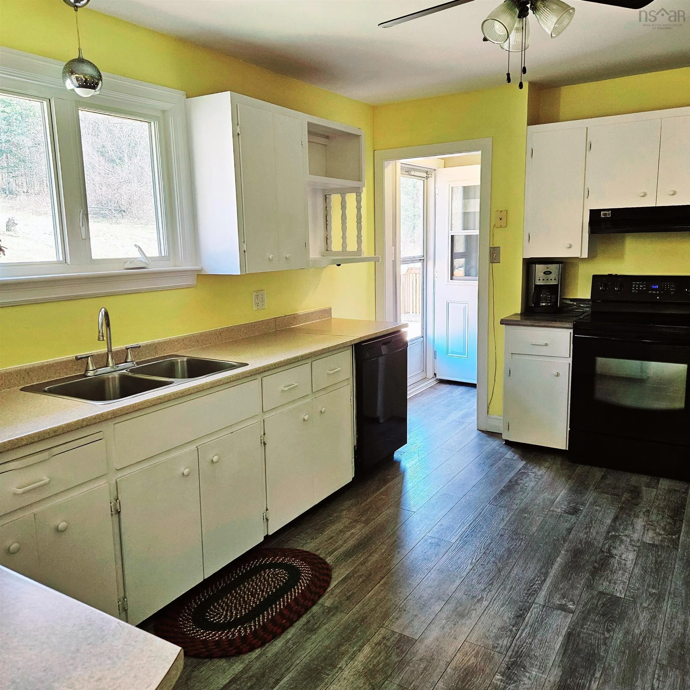 7587 East Bay Road ( Big Pond) Highway, Big Pond Ns B1j 1y8, 2 Bedrooms Bedrooms, ,3 BathroomsBathrooms,Residential,For Sale,East Bay Road ( Big Pond),202509603