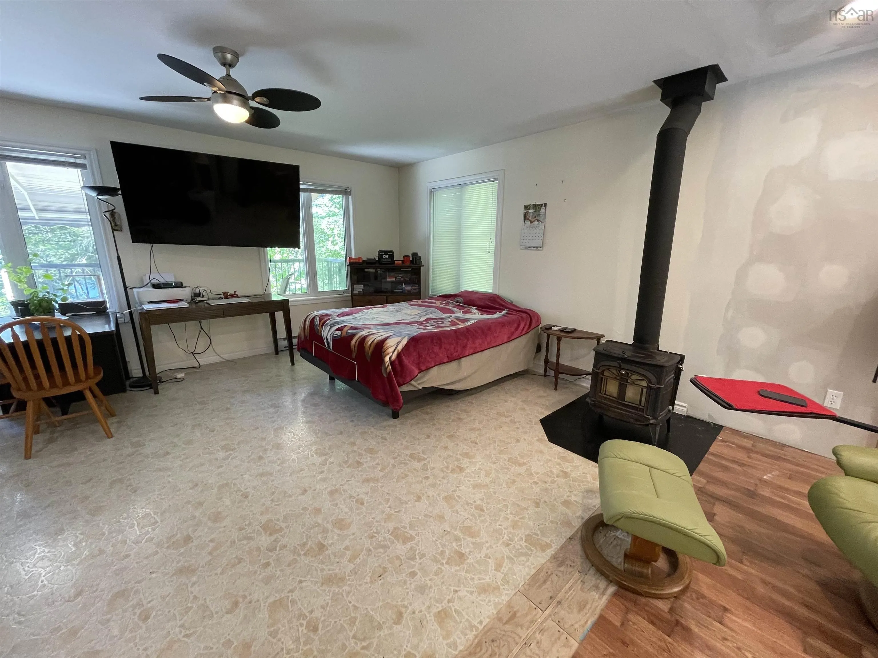 141 Hidden Lake East, Labelle, NS B0T 1E0, 2 Bedrooms Bedrooms, ,1 BathroomBathrooms,Residential,For Sale,Hidden Lake East,202519877
