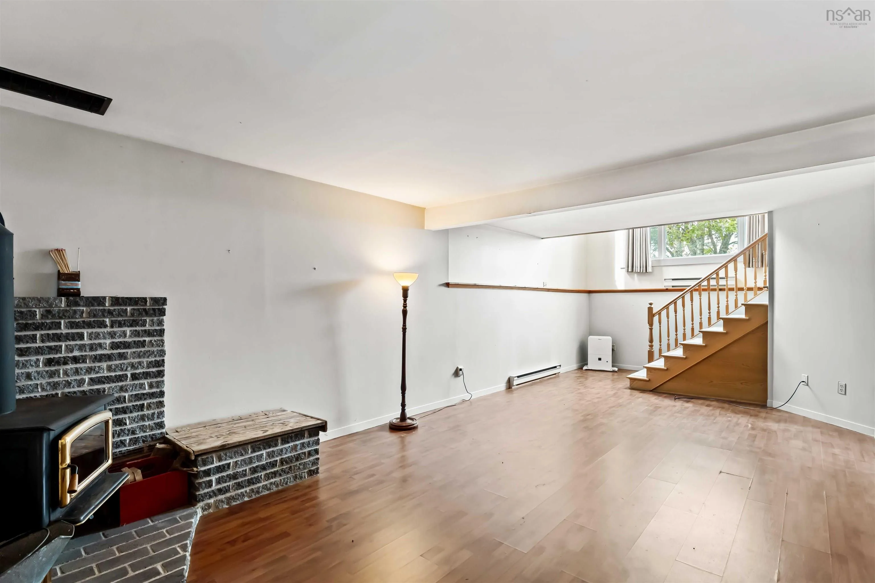 132 Highway 1, Dayton, NS B5A 5A1, 4 Bedrooms Bedrooms, ,2 BathroomsBathrooms,Residential,For Sale,Highway 1,202502556