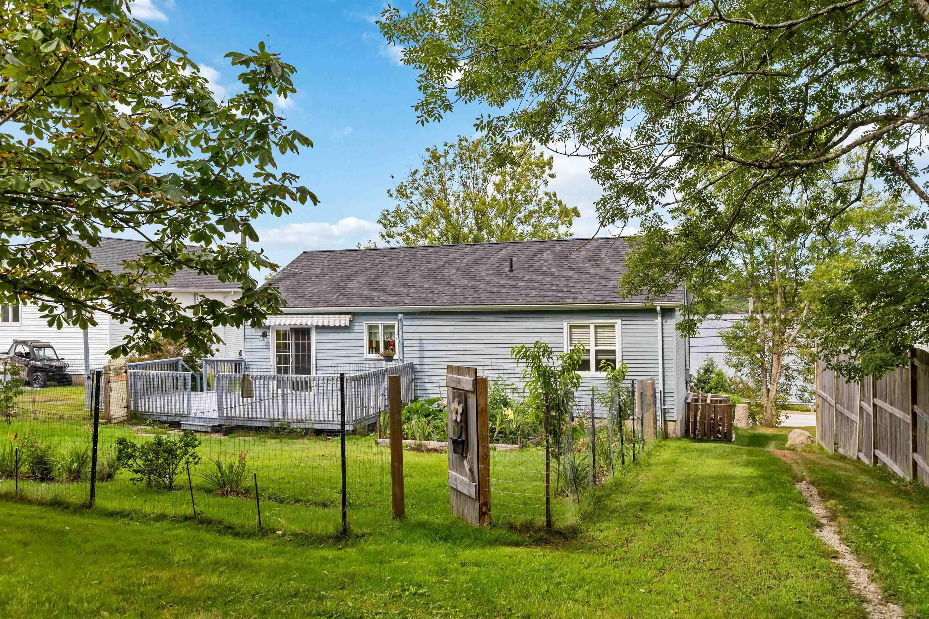 132 Highway 1, Dayton, NS B5A 5A1, 4 Bedrooms Bedrooms, ,2 BathroomsBathrooms,Residential,For Sale,Highway 1,202502556