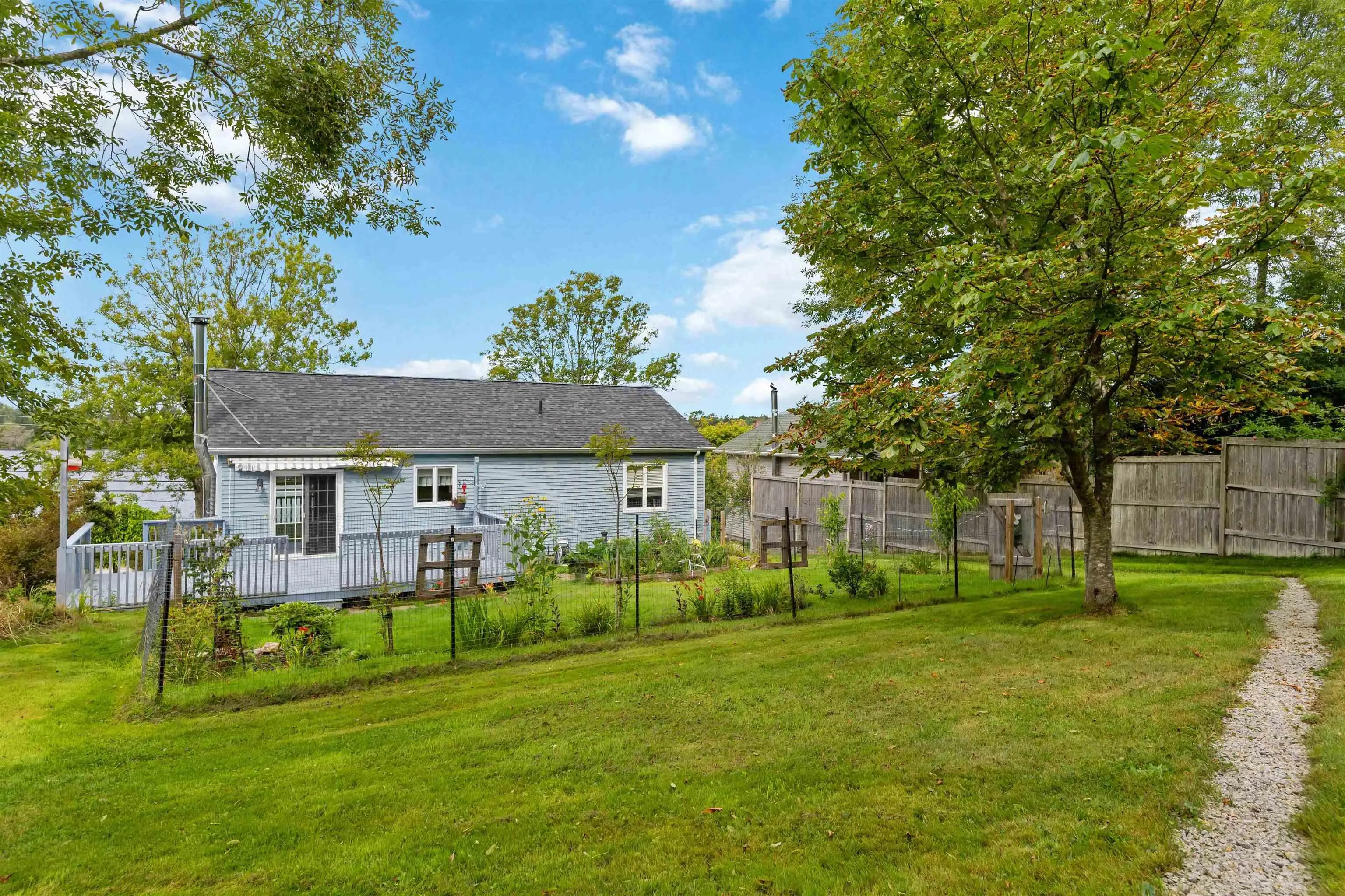 132 Highway 1, Dayton, NS B5A 5A1, 4 Bedrooms Bedrooms, ,2 BathroomsBathrooms,Residential,For Sale,Highway 1,202502556