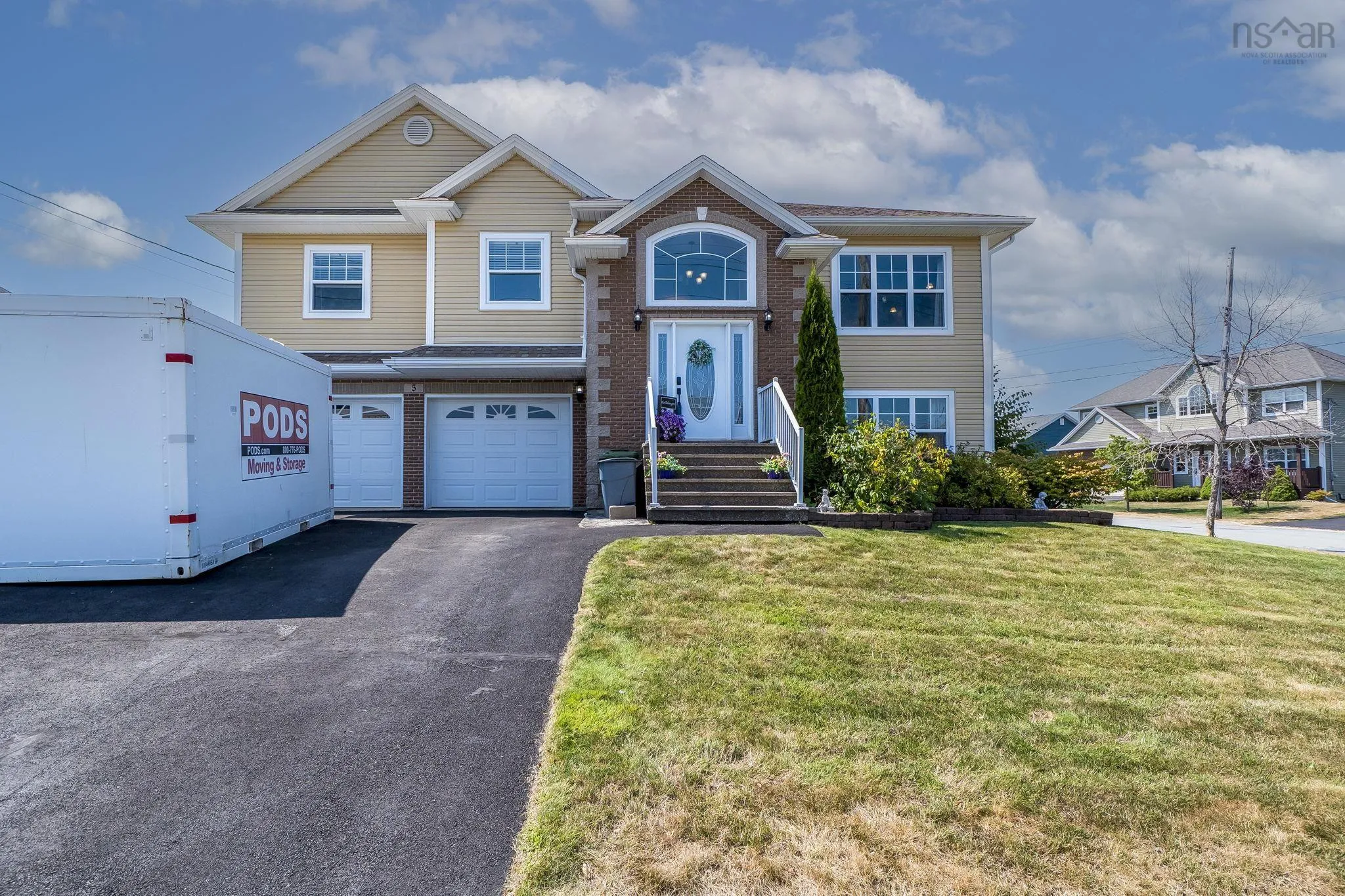 5 Lucy Court, Middle Sackville, NS B4E 0C8, 4 Bedrooms Bedrooms, ,3 BathroomsBathrooms,Residential,For Sale,Lucy,202520354
