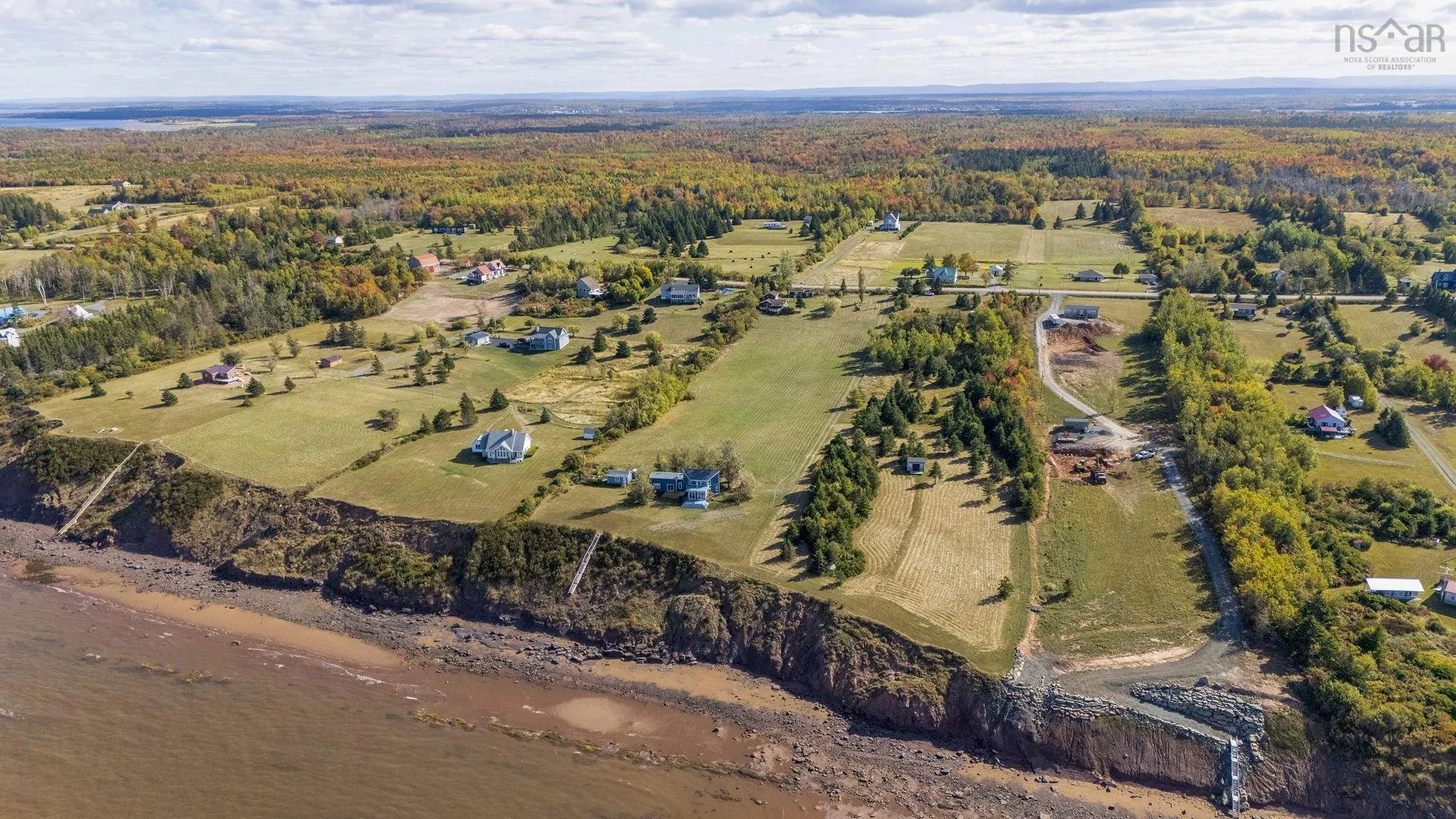 2475 Gulf Shore Road, Gulf Shore, NS B0K 1L0, 4 Bedrooms Bedrooms, ,2 BathroomsBathrooms,Residential,For Sale,Gulf Shore,202525476