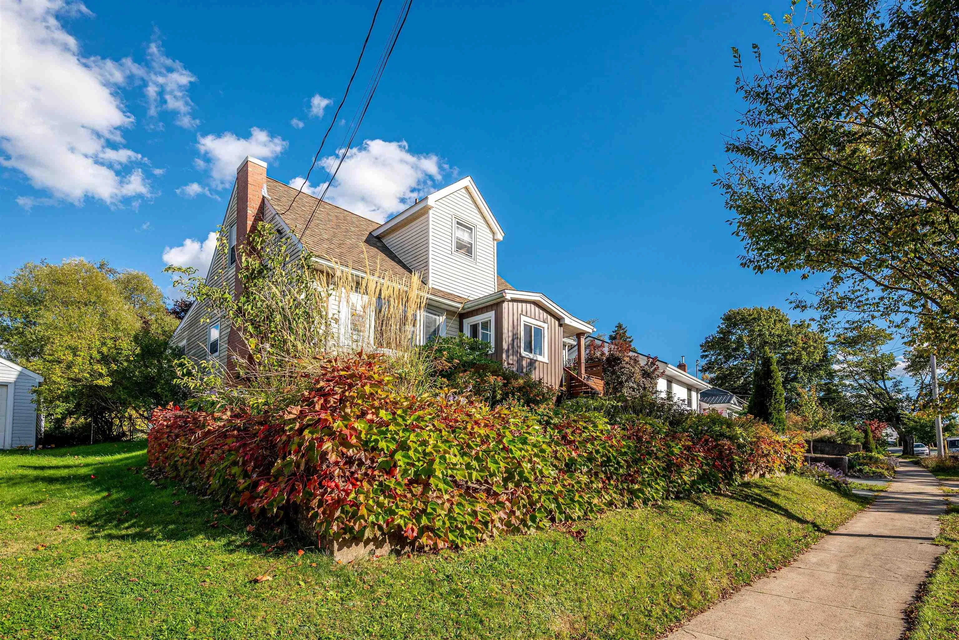 3821 Basinview Drive, Halifax, NS B3K 5A2, 4 Bedrooms Bedrooms, ,2 BathroomsBathrooms,Residential,For Sale,Basinview,202524806