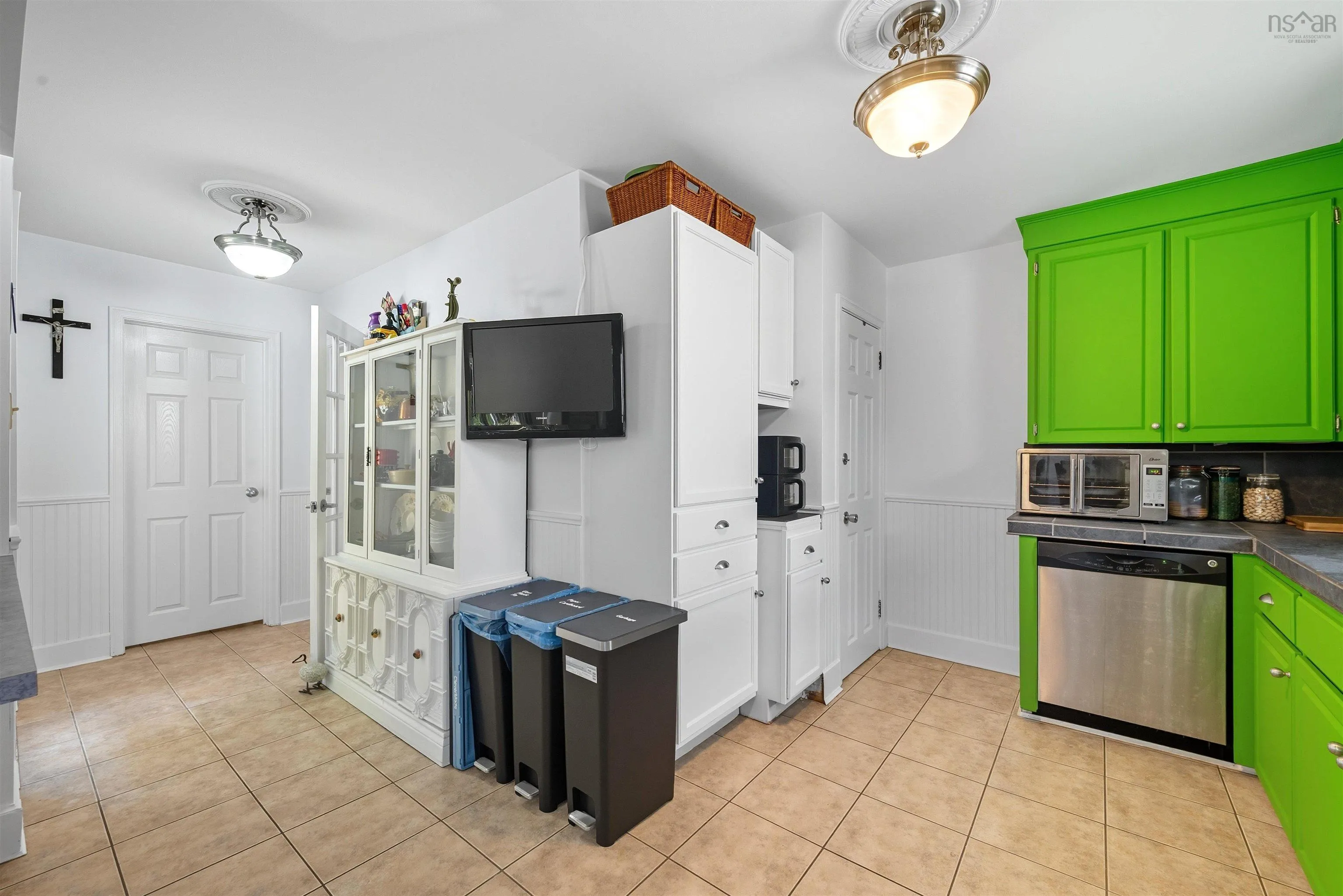 3821 Basinview Drive, Halifax, NS B3K 5A2, 4 Bedrooms Bedrooms, ,2 BathroomsBathrooms,Residential,For Sale,Basinview,202524806