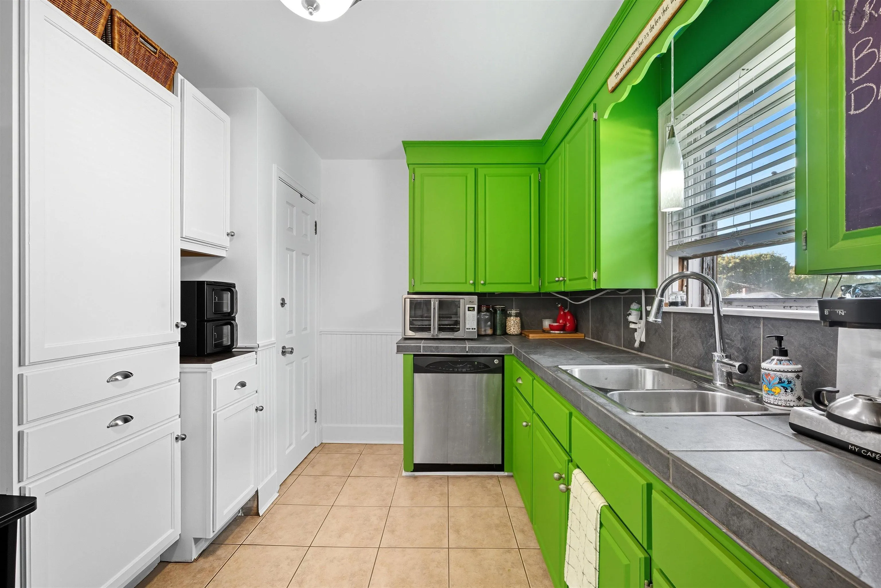 3821 Basinview Drive, Halifax, NS B3K 5A2, 4 Bedrooms Bedrooms, ,2 BathroomsBathrooms,Residential,For Sale,Basinview,202524806